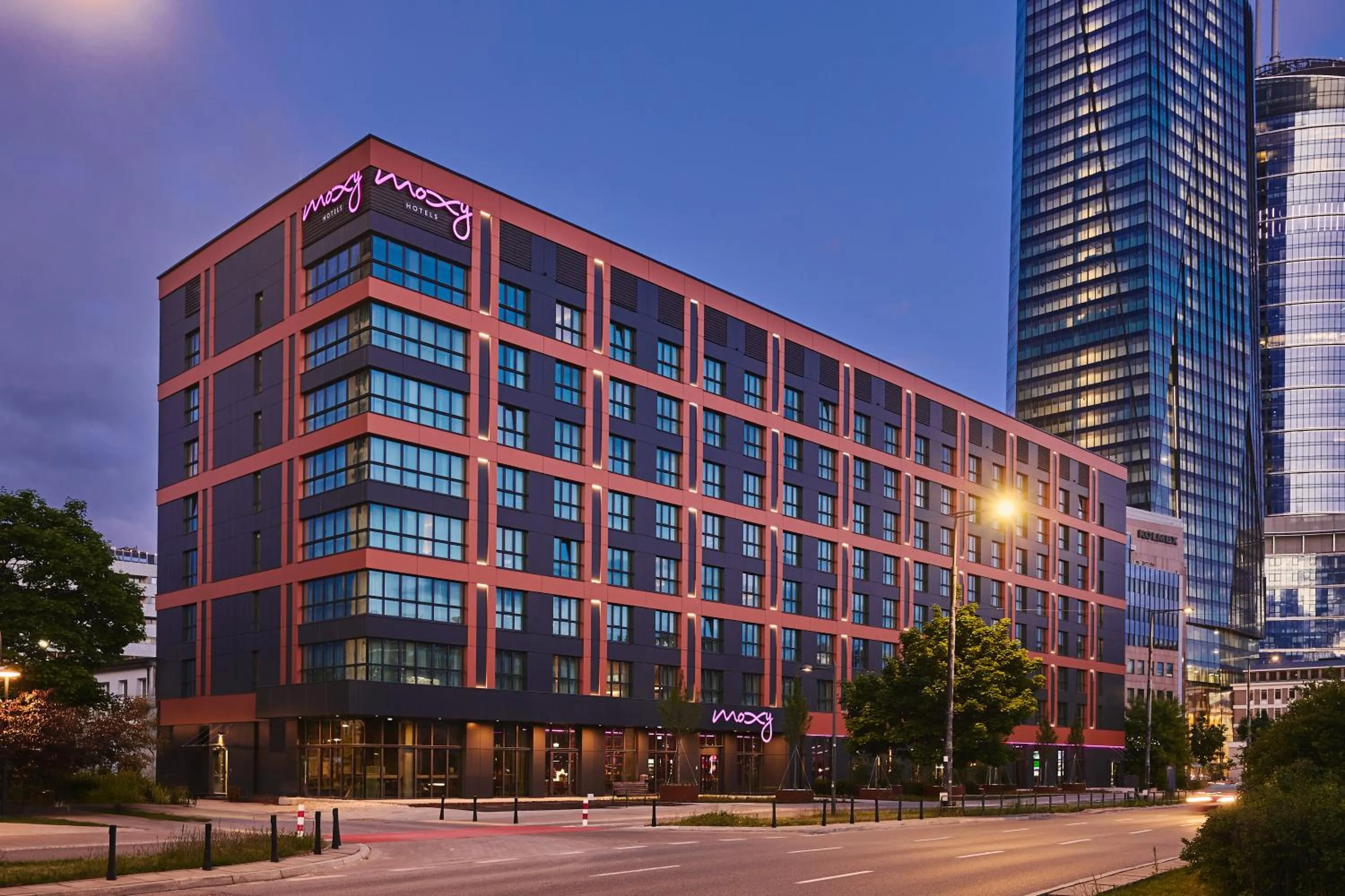 Property building in Moxy Warsaw City