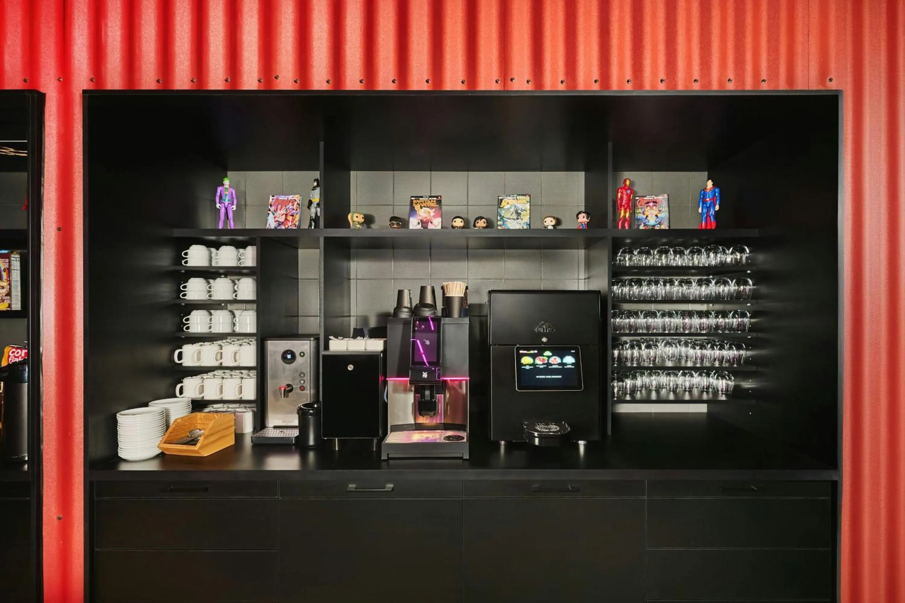 Breakfast in Moxy Warsaw City