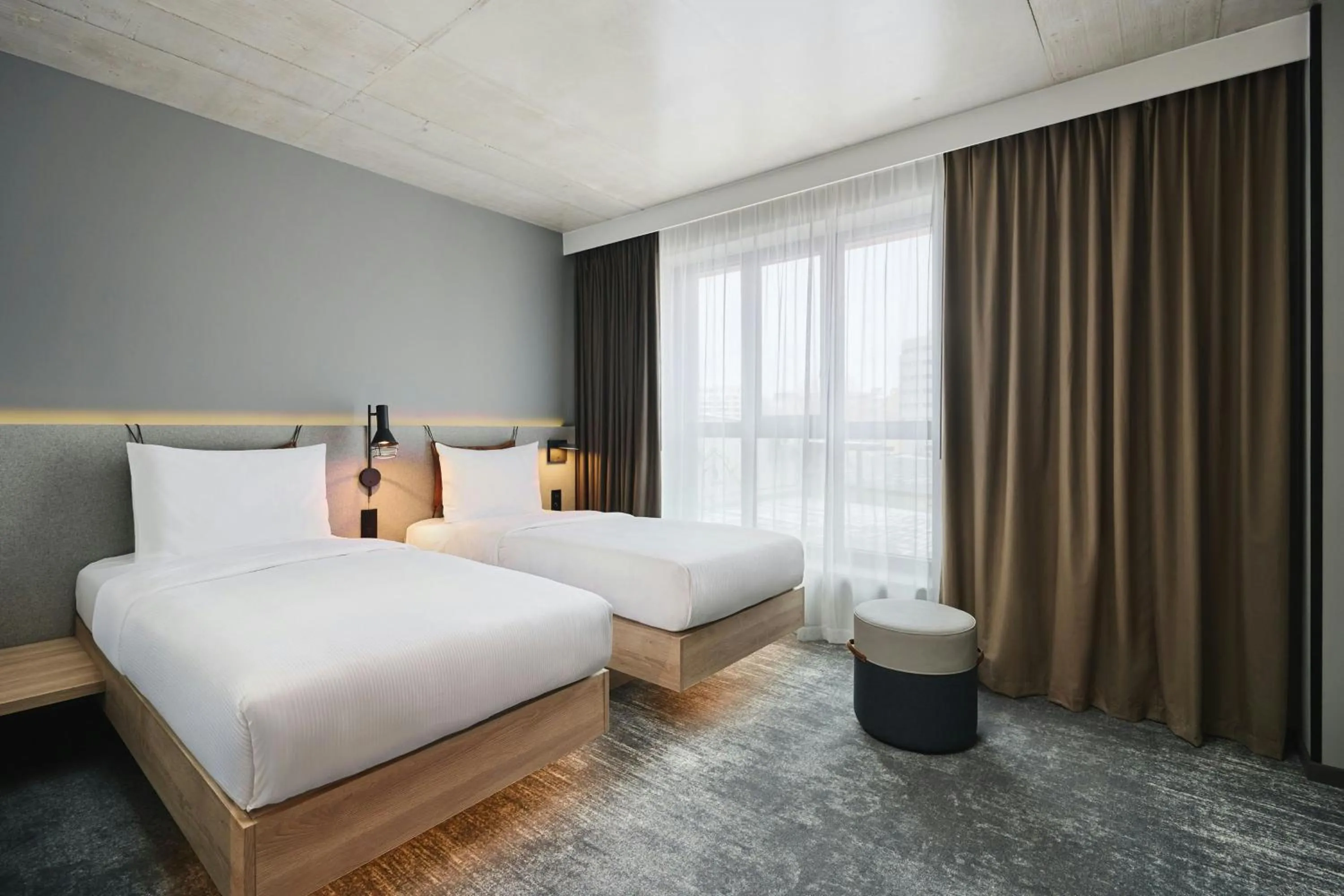 Photo of the whole room, Bed in Moxy Warsaw City