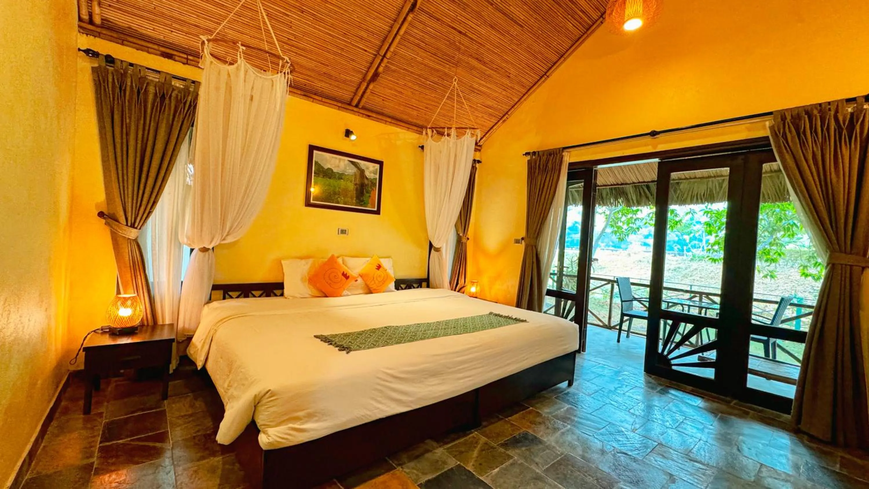 Bed in Mai Chau Villas