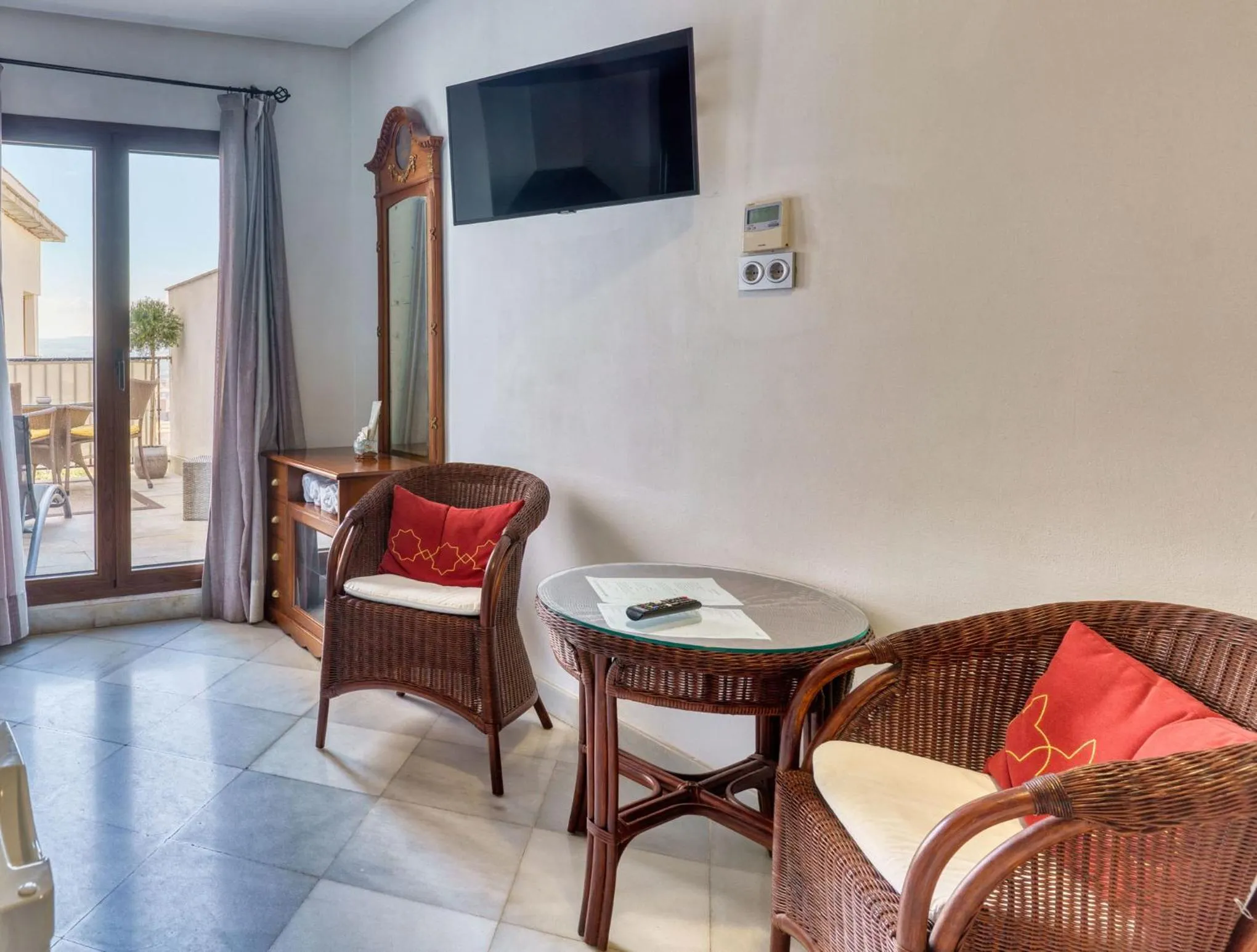 Seating area in Hotel Mirador Arabeluj