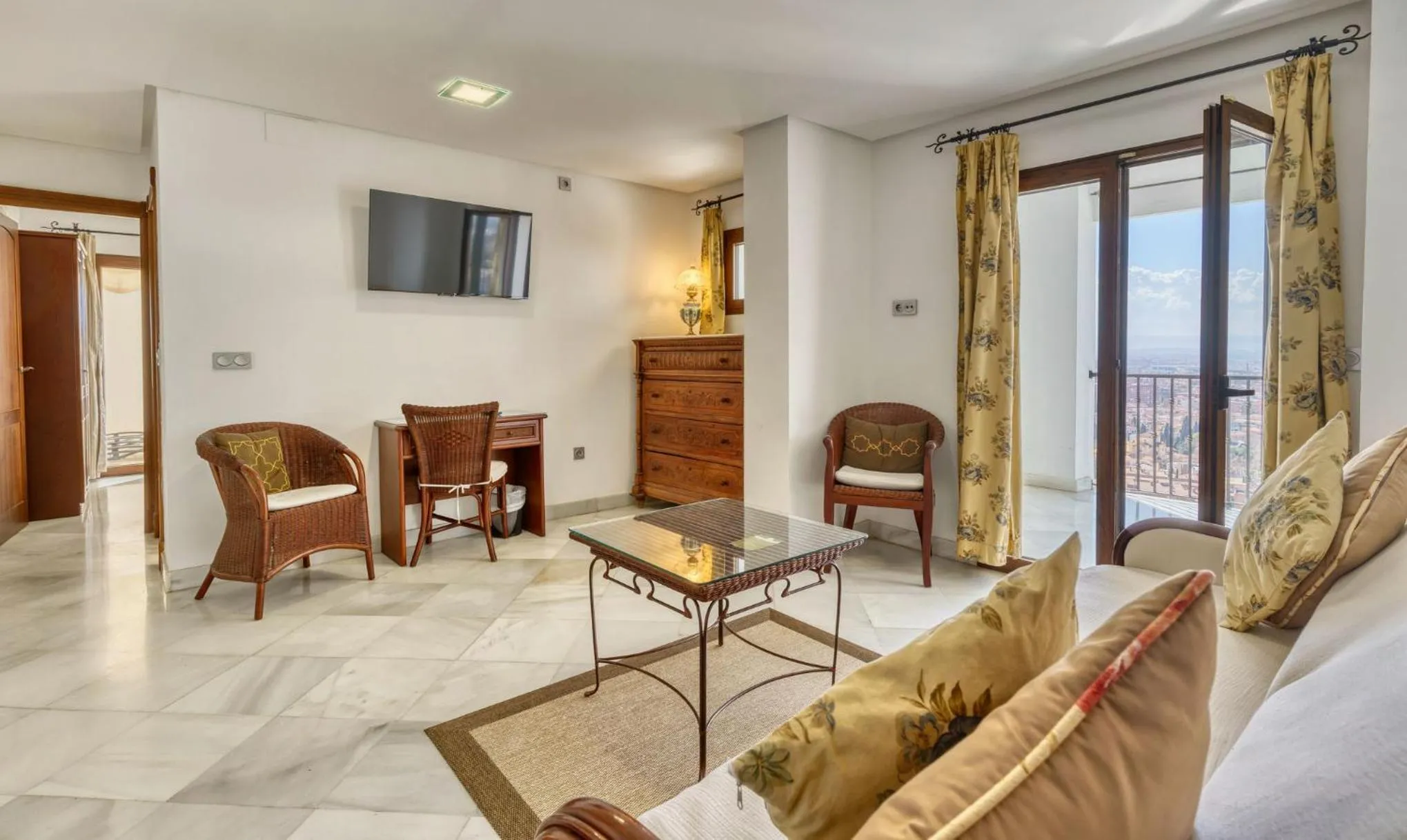 Living room in Hotel Mirador Arabeluj