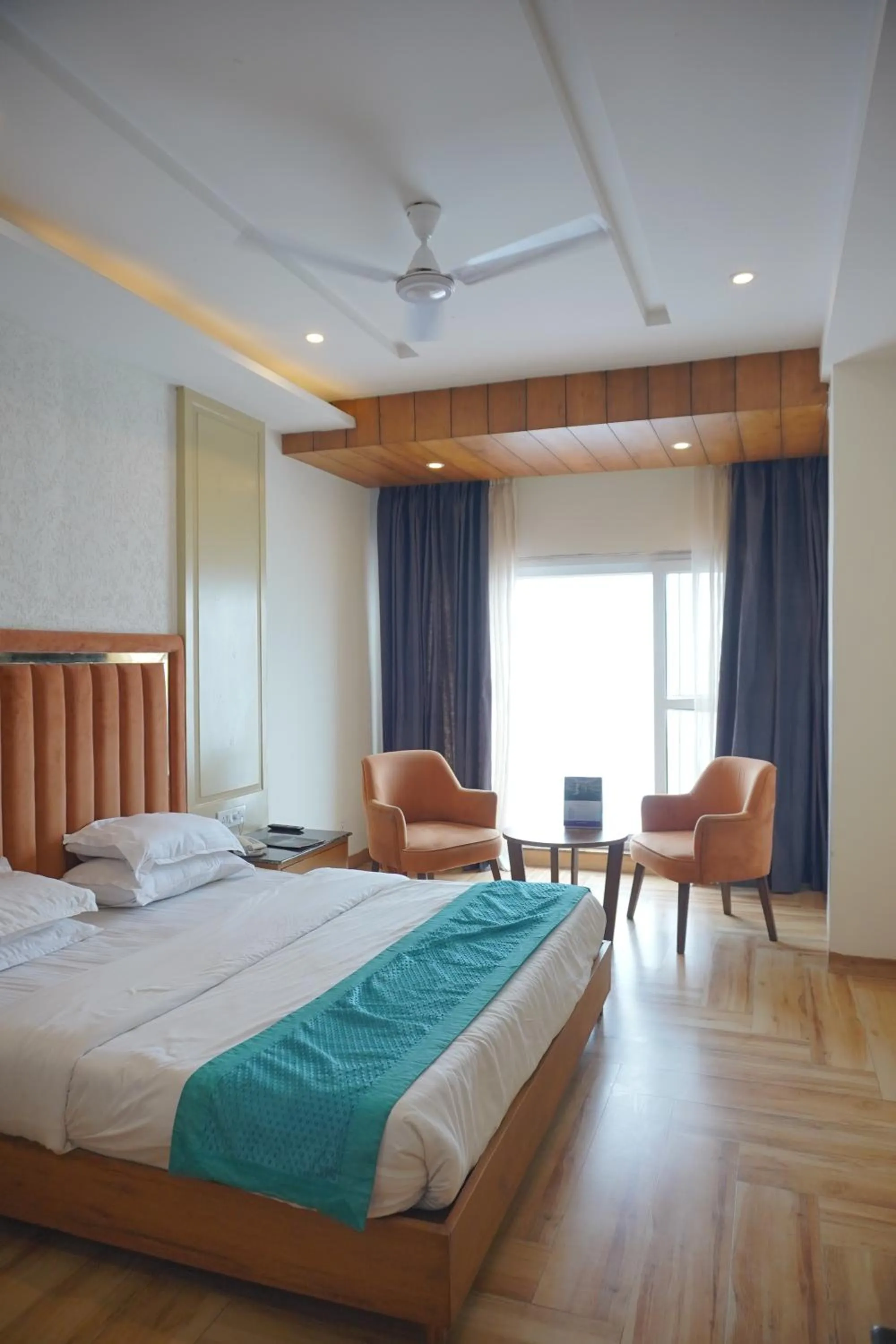 Bedroom, Bed in Luxury Inn by Stotrak Hotels