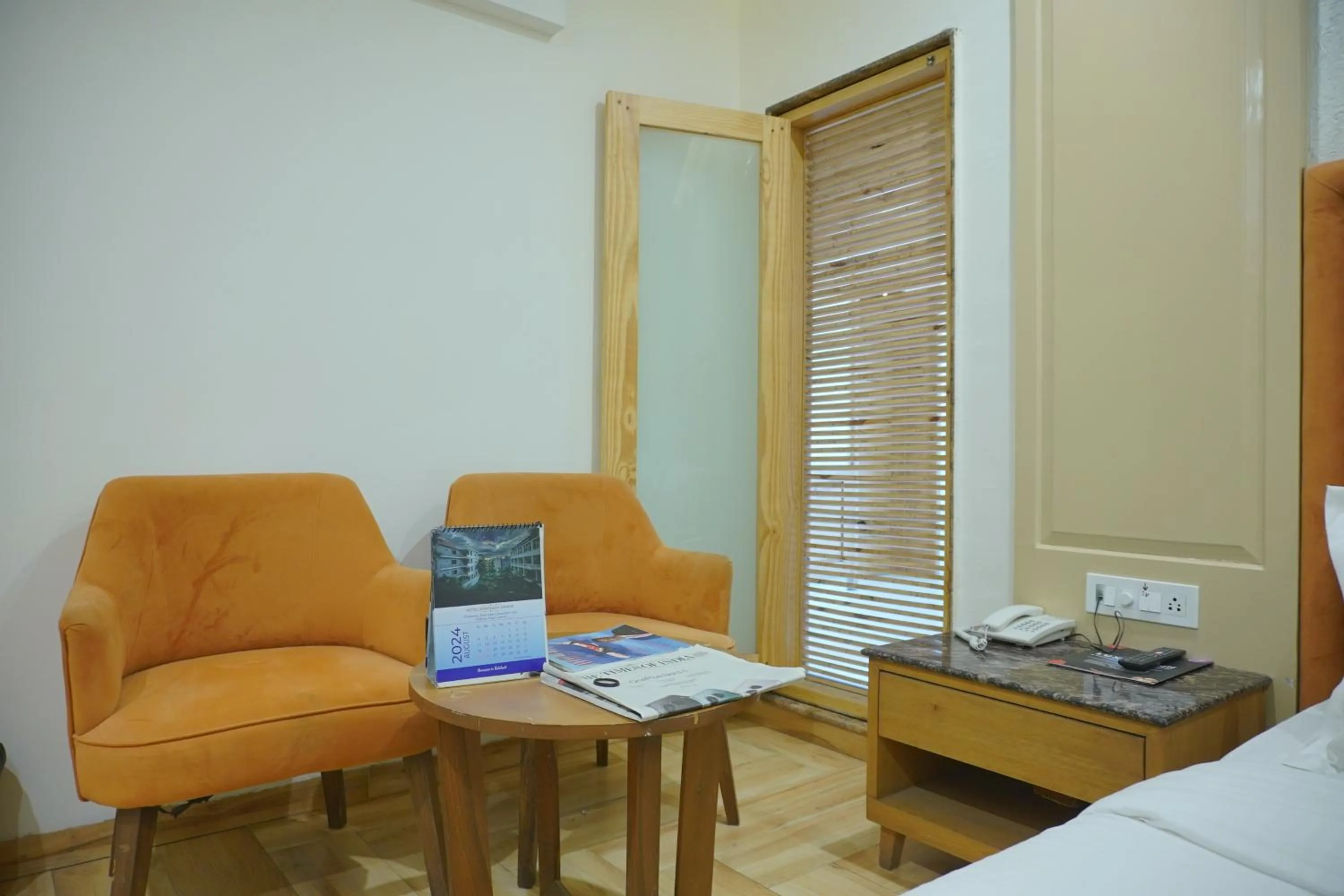 Bedroom, Bed in Luxury Inn by Stotrak Hotels