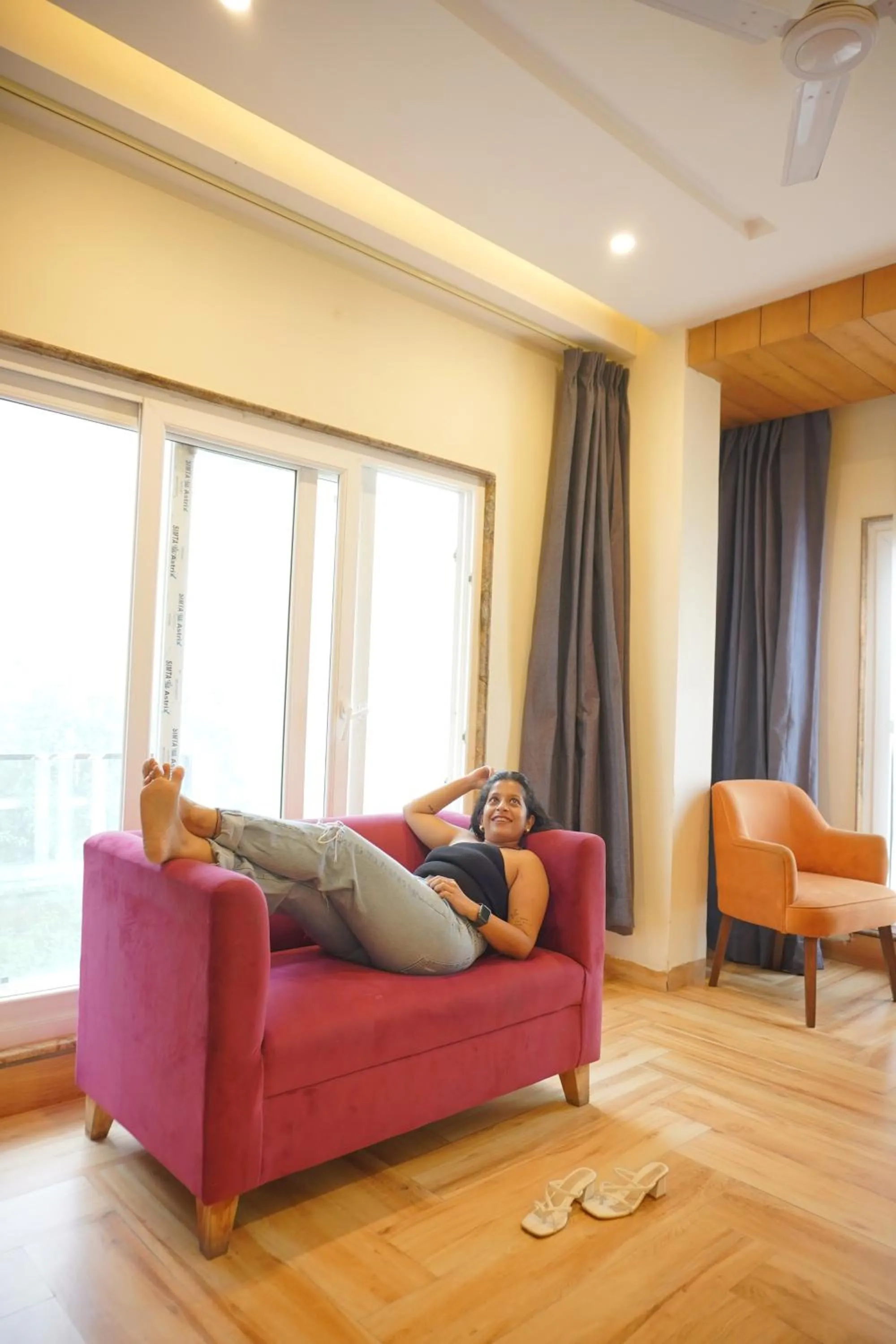 Luxury Inn by Stotrak Hotels