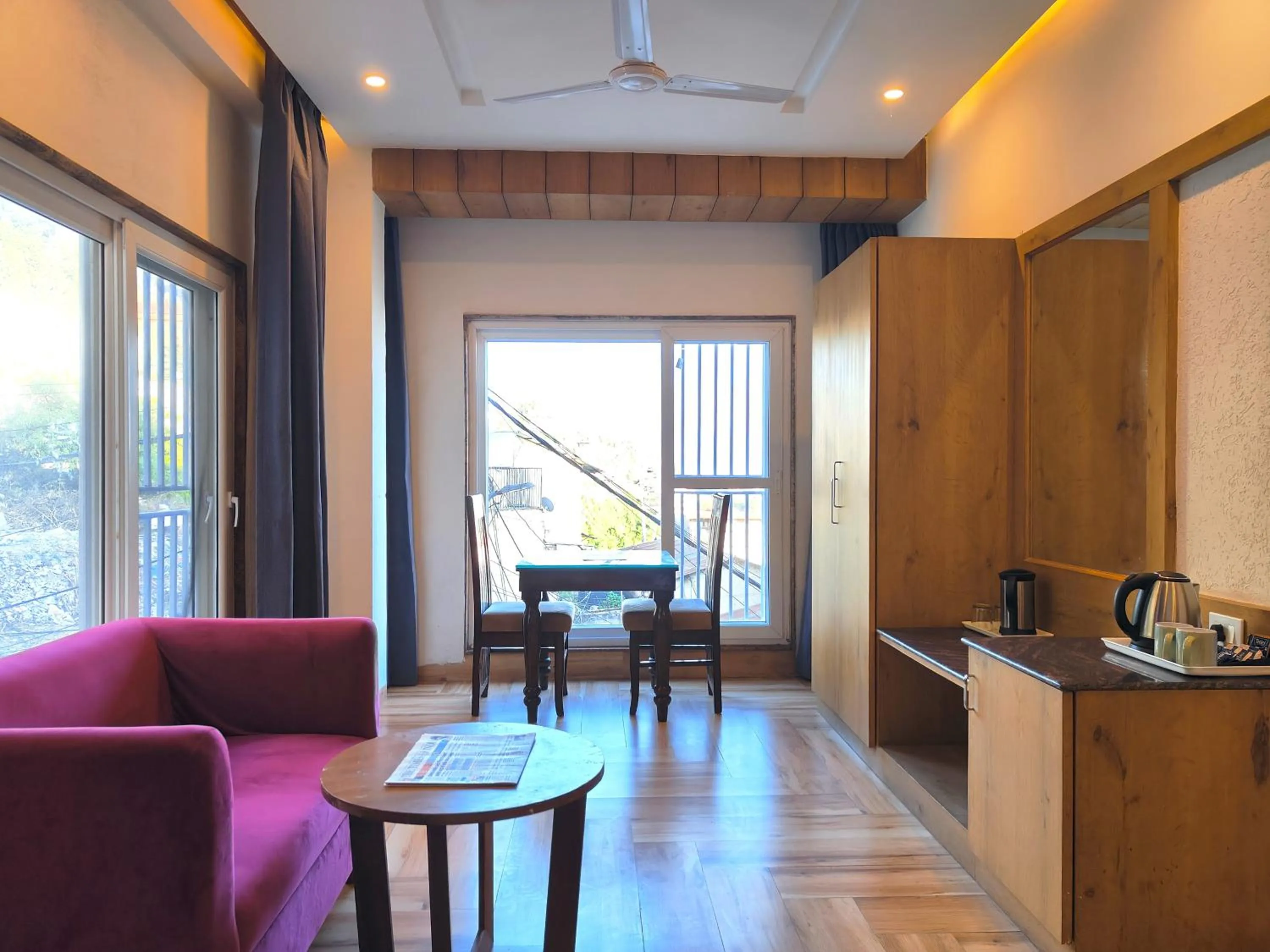 Seating area in Luxury Inn by Stotrak Hotels