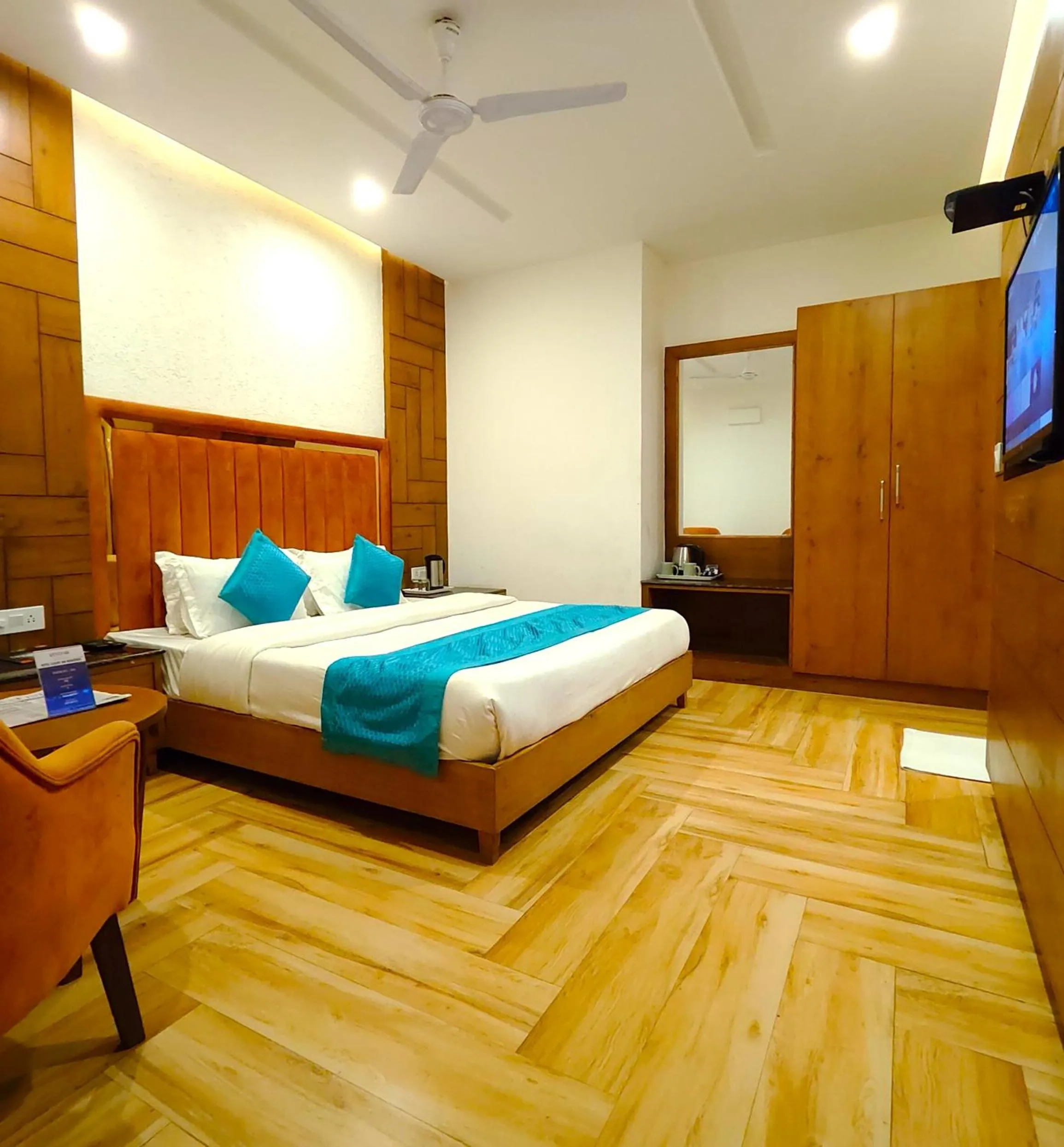 Bed in Luxury Inn by Stotrak Hotels