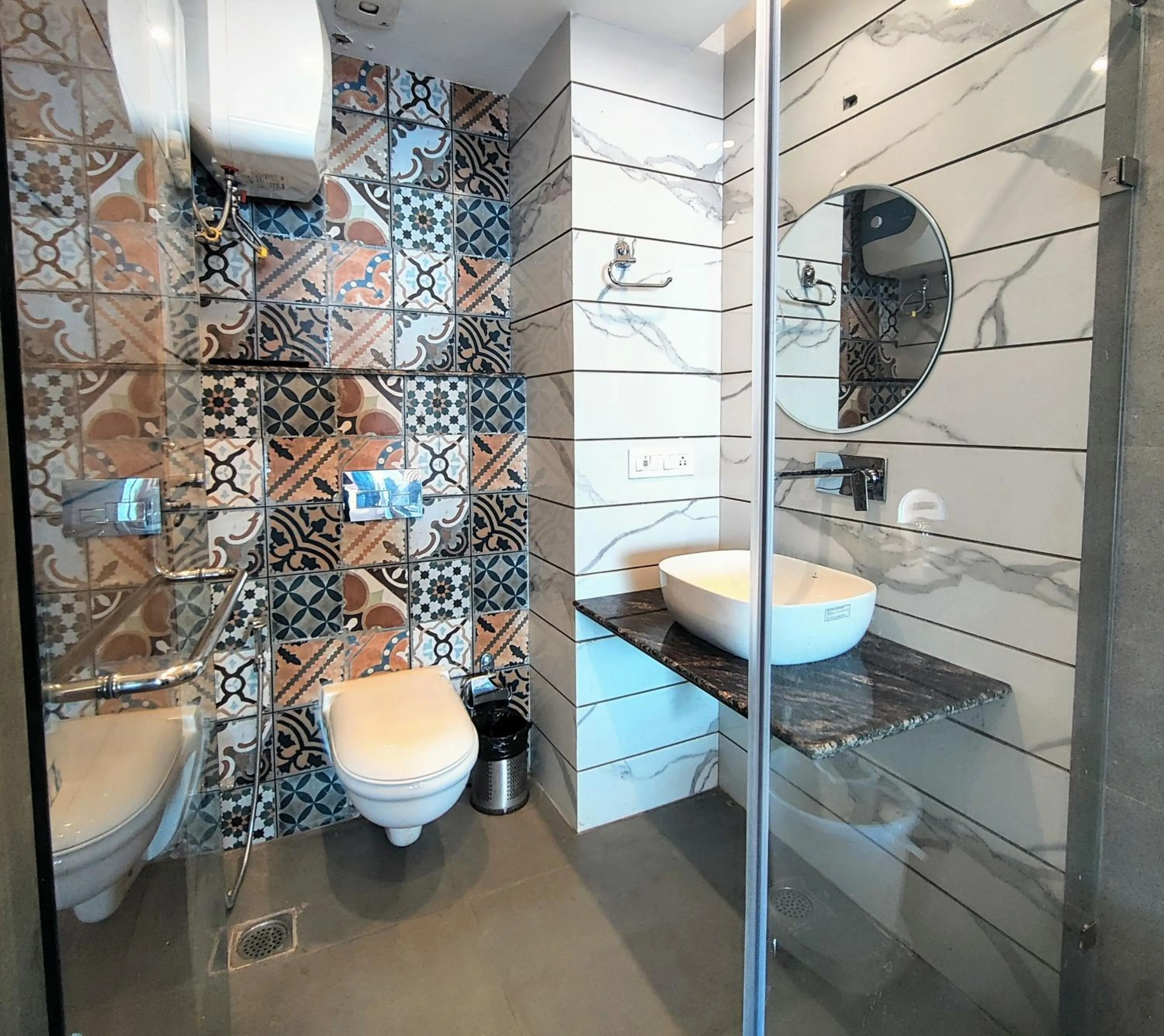 Shower in Luxury Inn by Stotrak Hotels