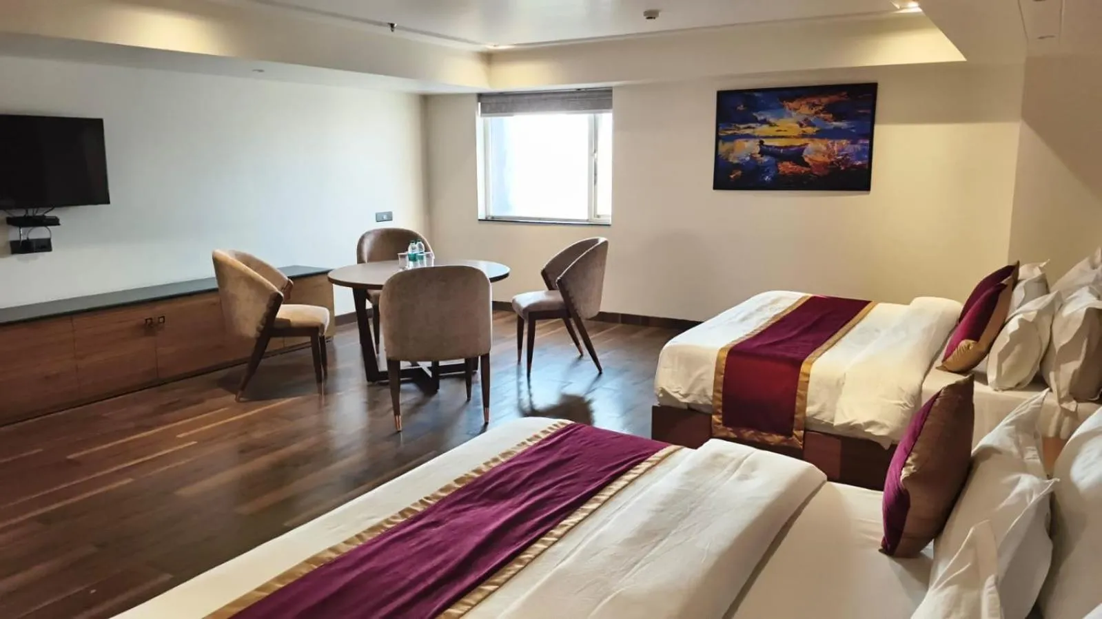 Bed in Hotel Elara