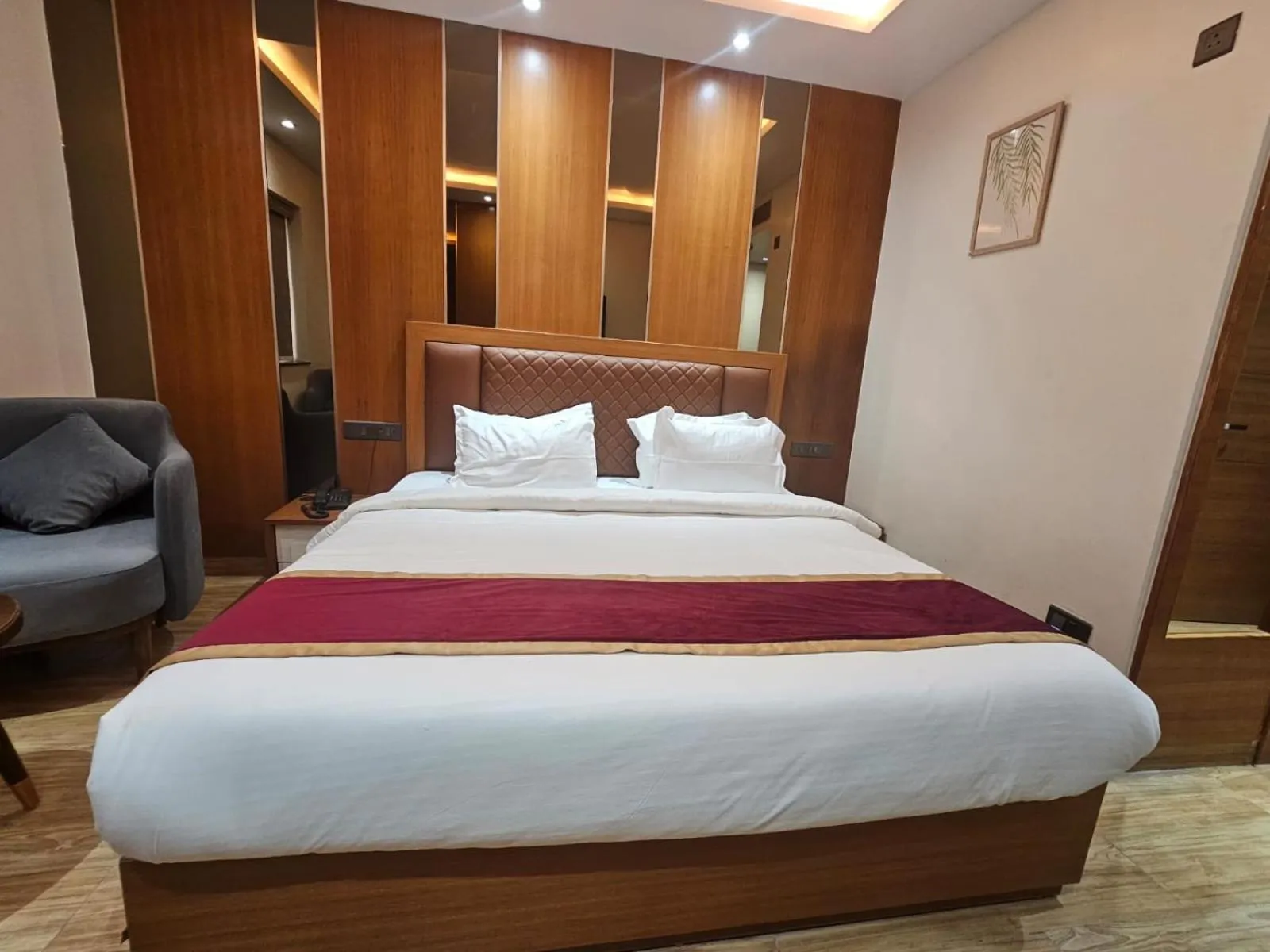Bed in Hotel Elara