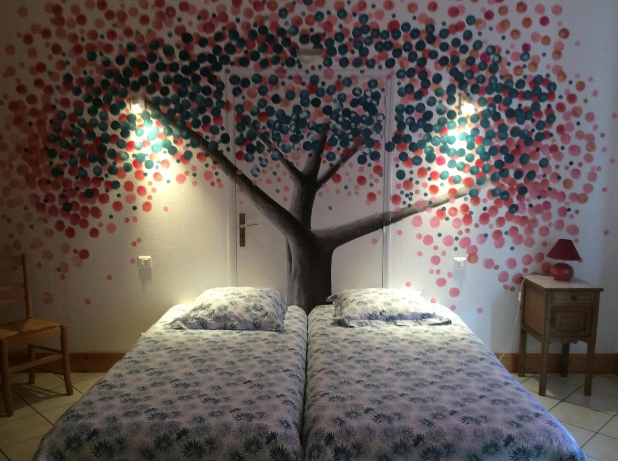 Bed in La Cense des 6 Sens