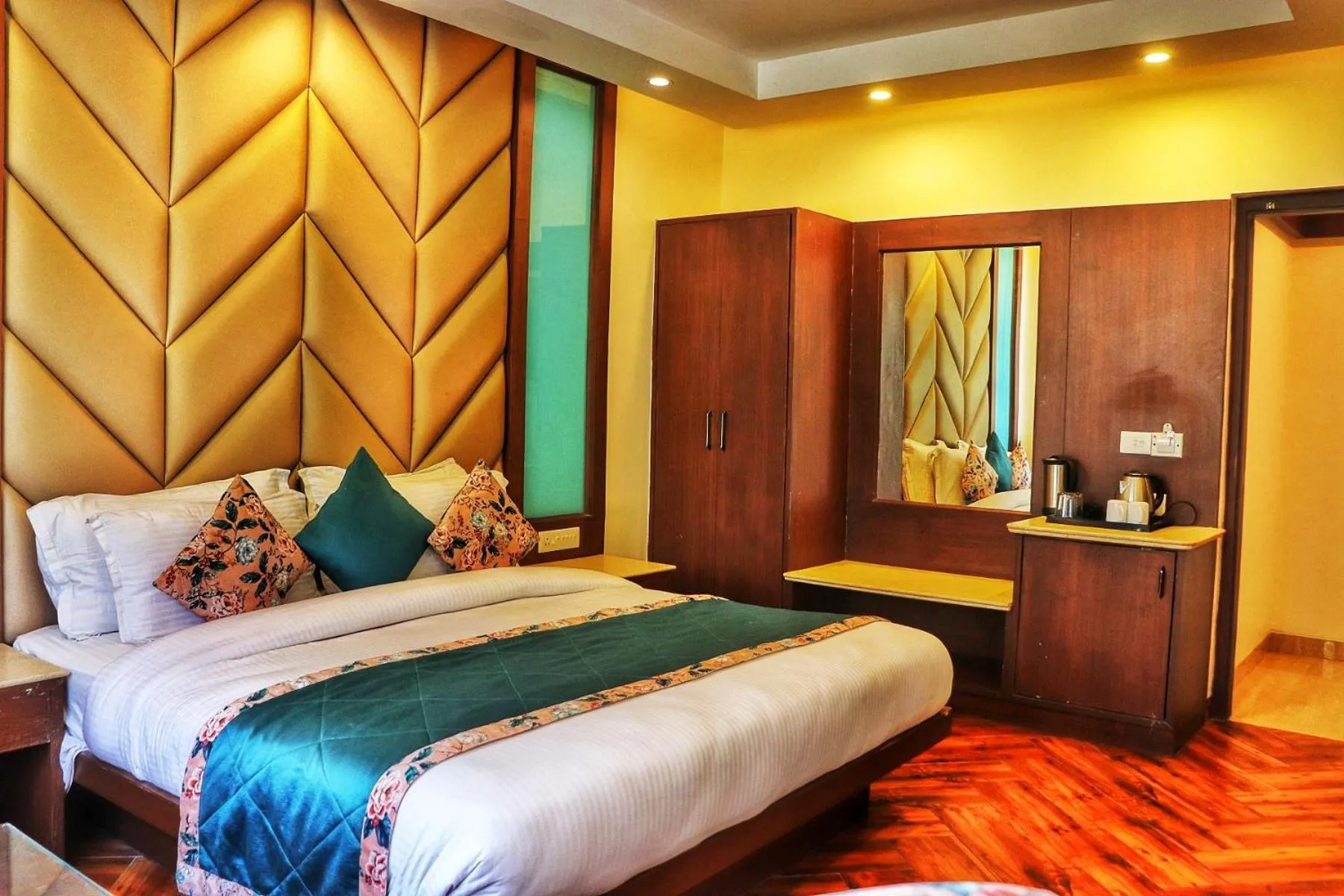 Bed in The Kenilworth Mussoorie by Stotrak On Mall Road with On-site Parking