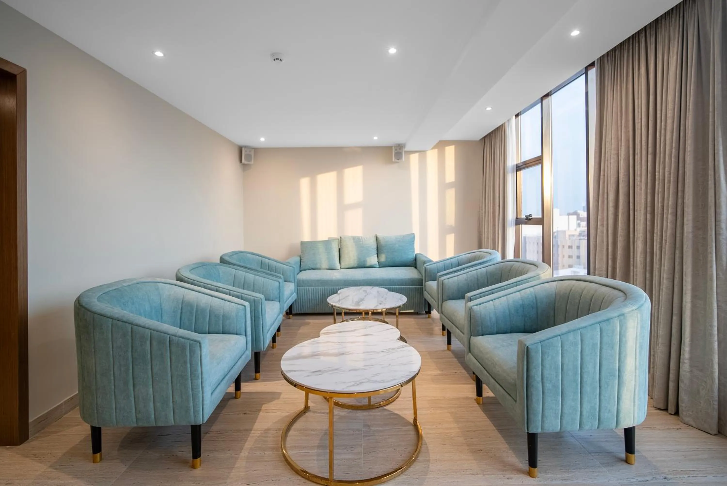 Living room in Grand Ambassador Hotel