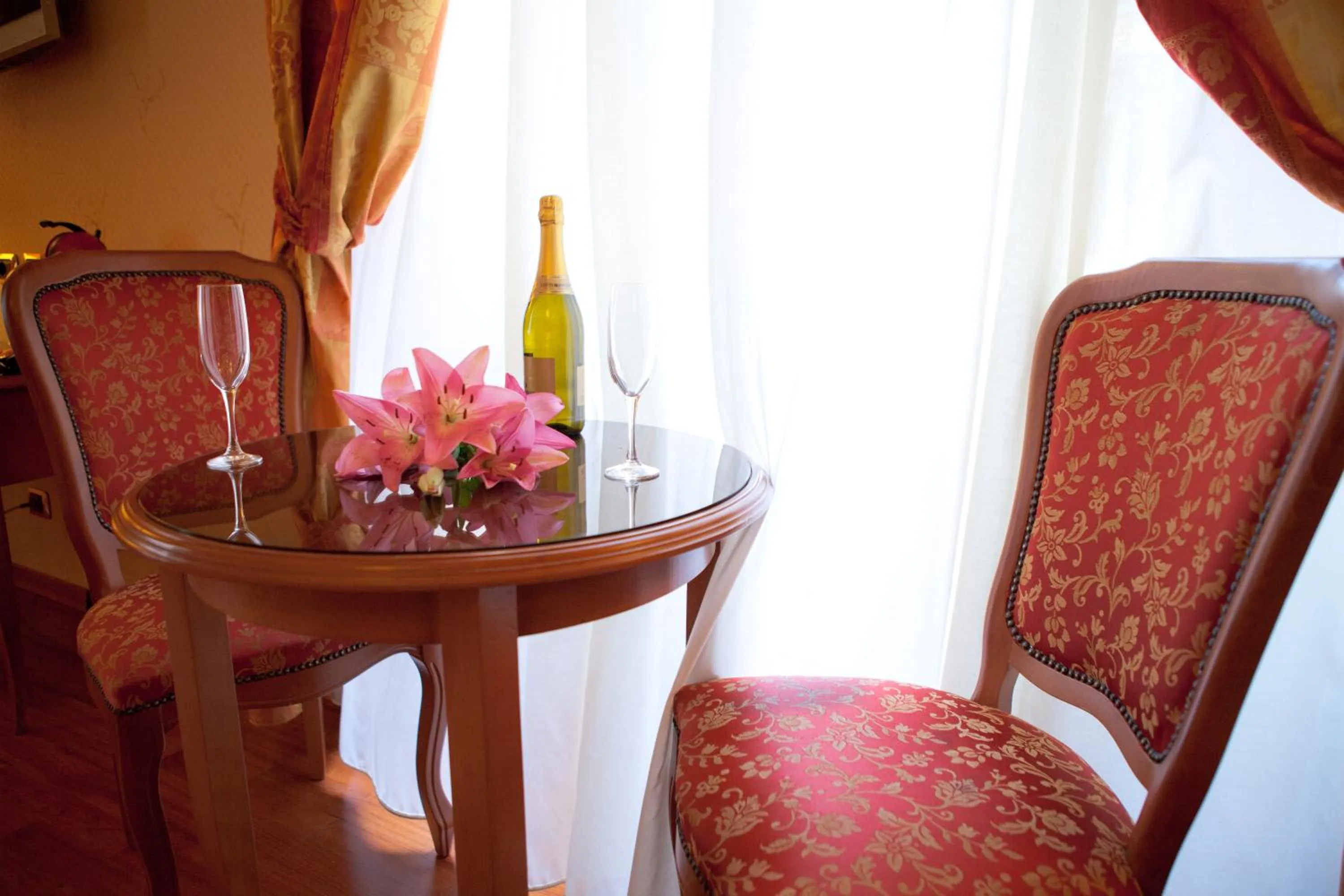 Seating Area in Hotel Amadeus