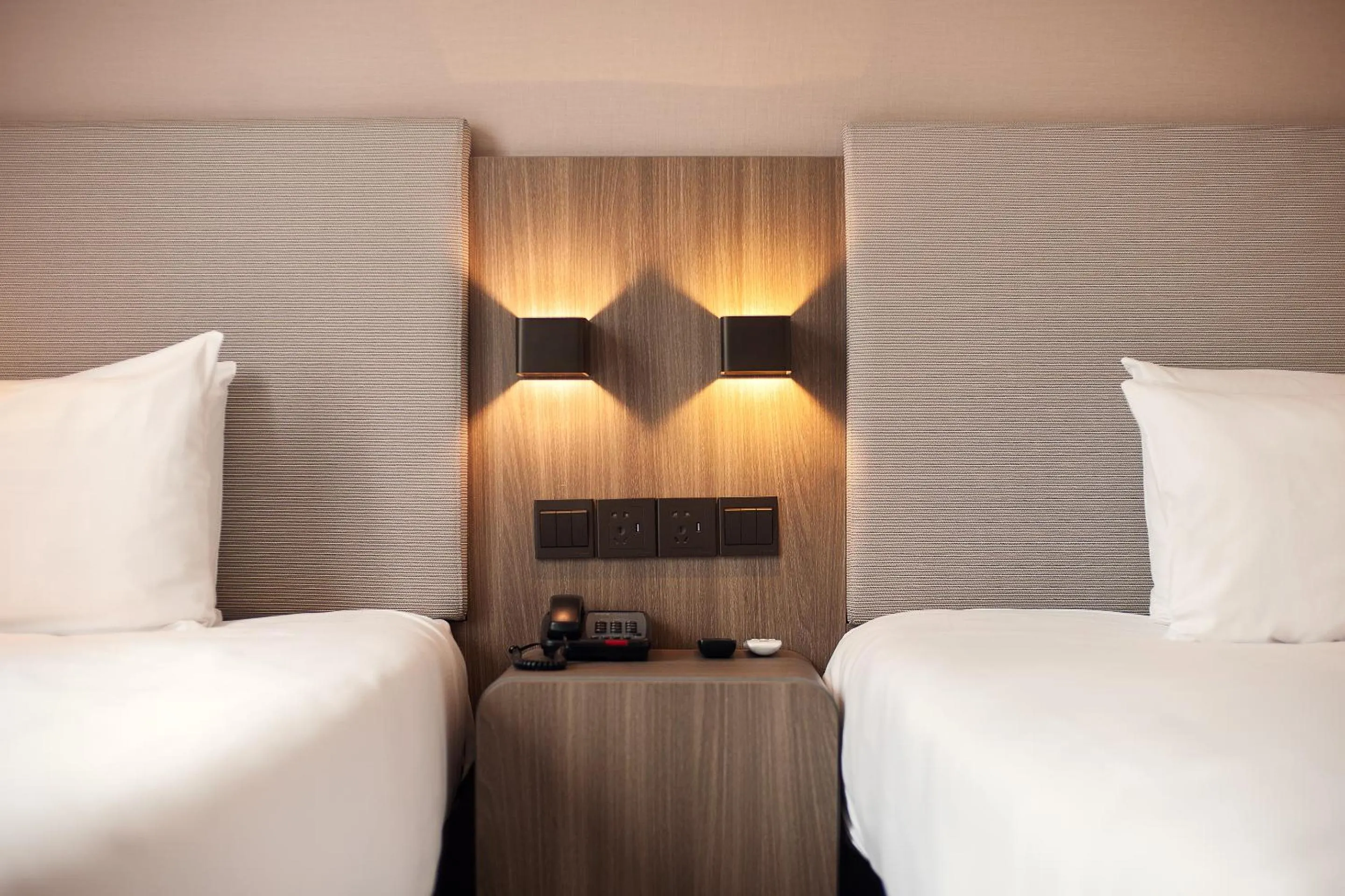 Photo of the whole room, Bed in Hanting Hotel Shanghai Lujiazui Pudong South Road