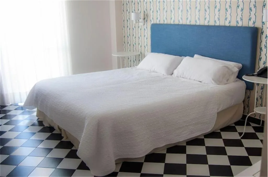 Bed in Hotel Central Boutique