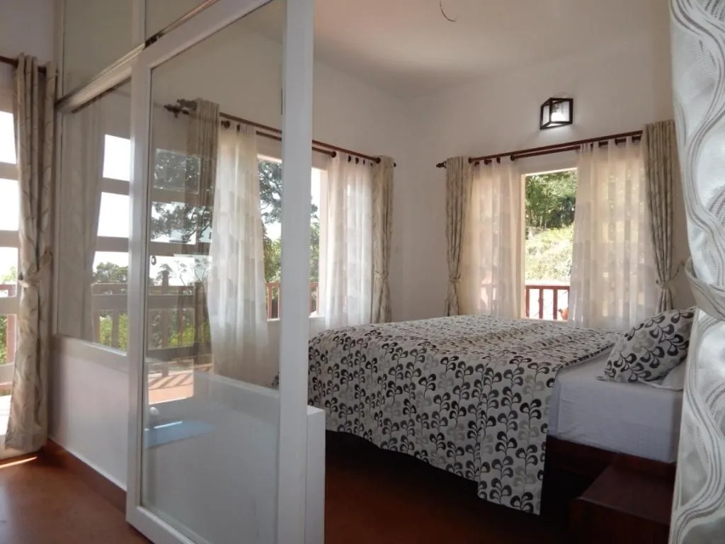 Photo of the whole room, Bed in Olive Brook