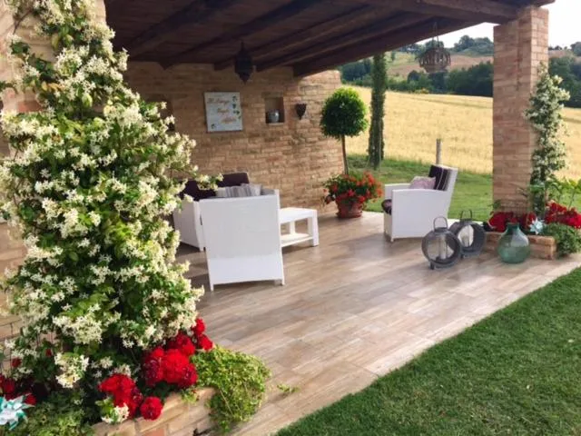 Property building in Casale delle Rondini