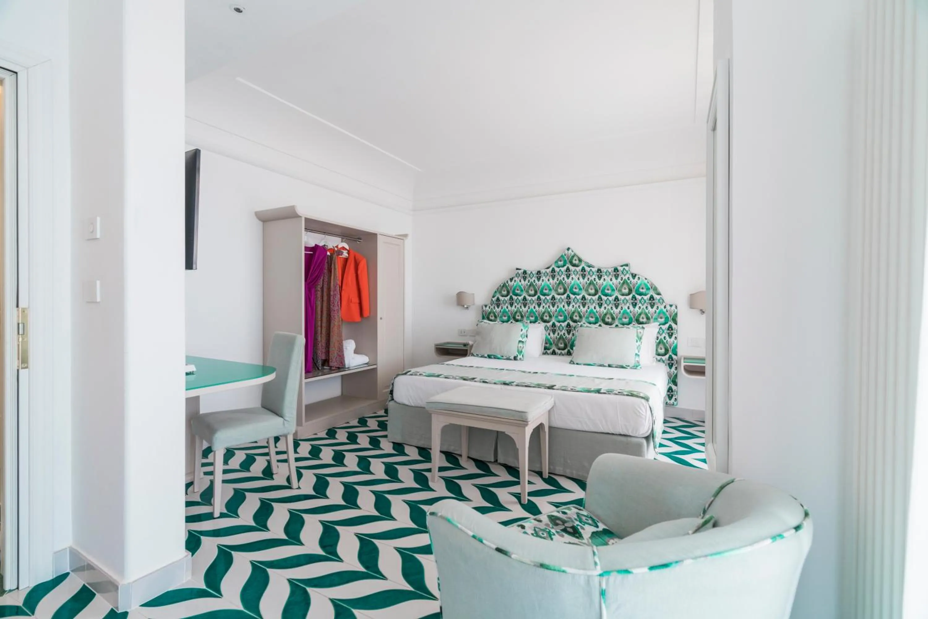 Photo of the whole room, Bed in Hotel Il Gabbiano