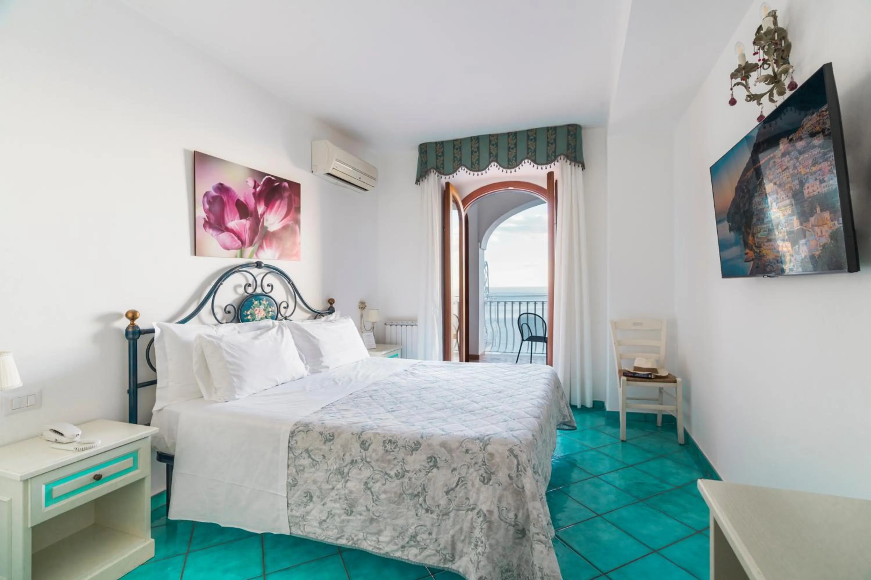 Bedroom, Bed in Hotel Il Gabbiano