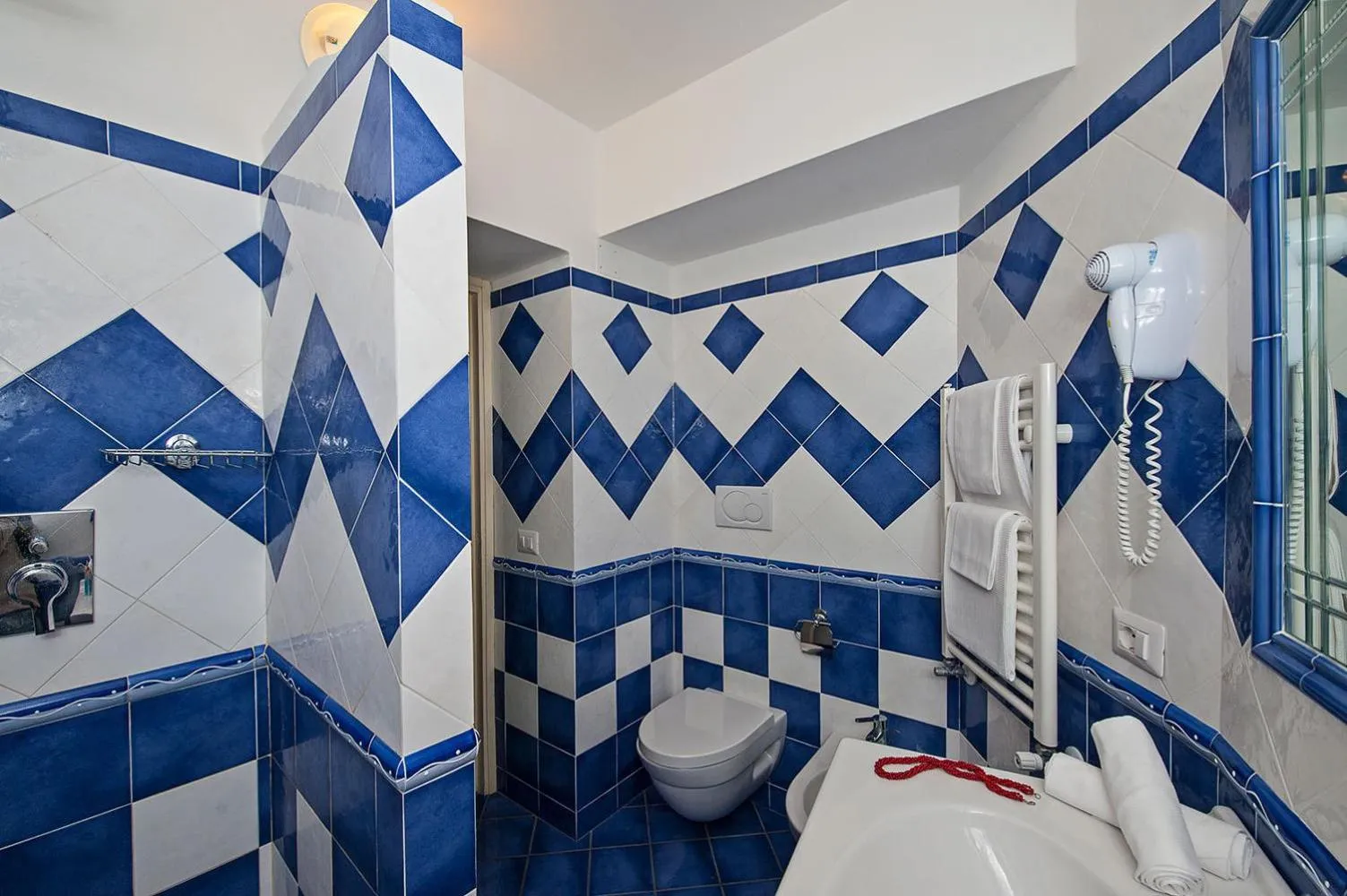 Toilet in Hotel Il Gabbiano