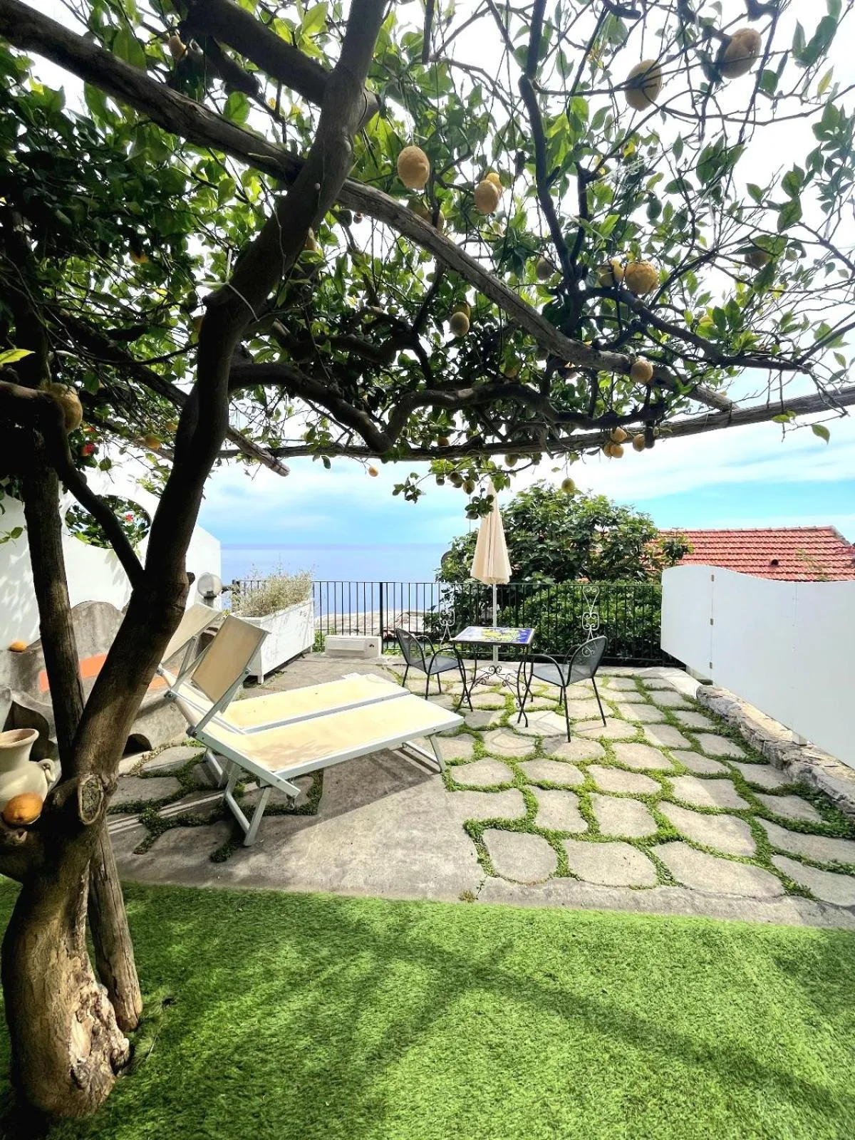 Patio in Hotel Il Gabbiano