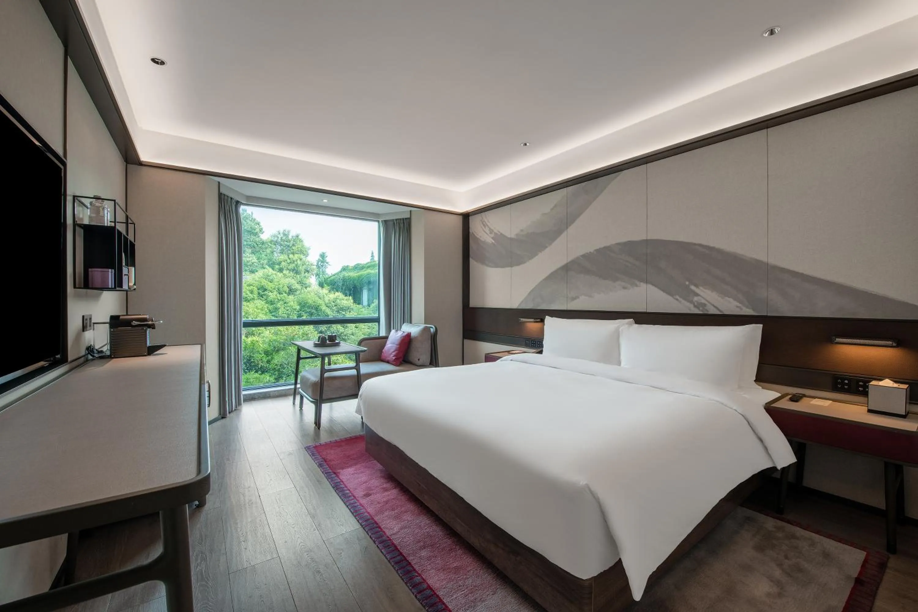 Garden view, Bed in JOYA Hotel Shanghai Jiading