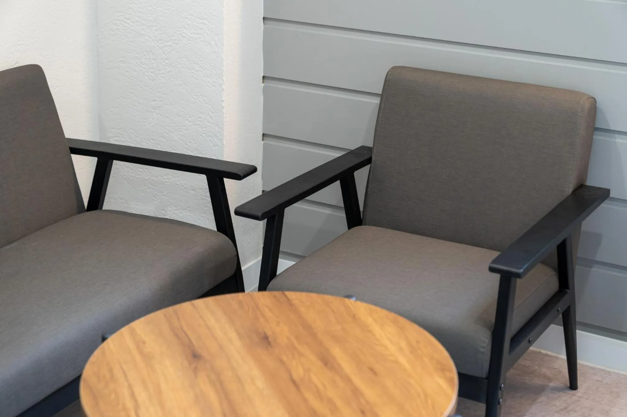 Living room in Alma Hotel