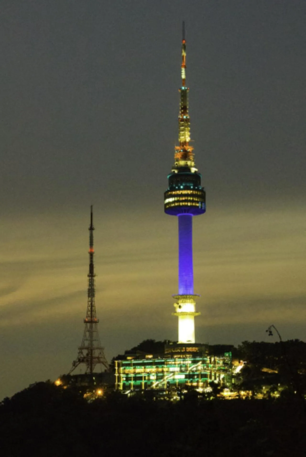 Nearby landmark in Alma Hotel