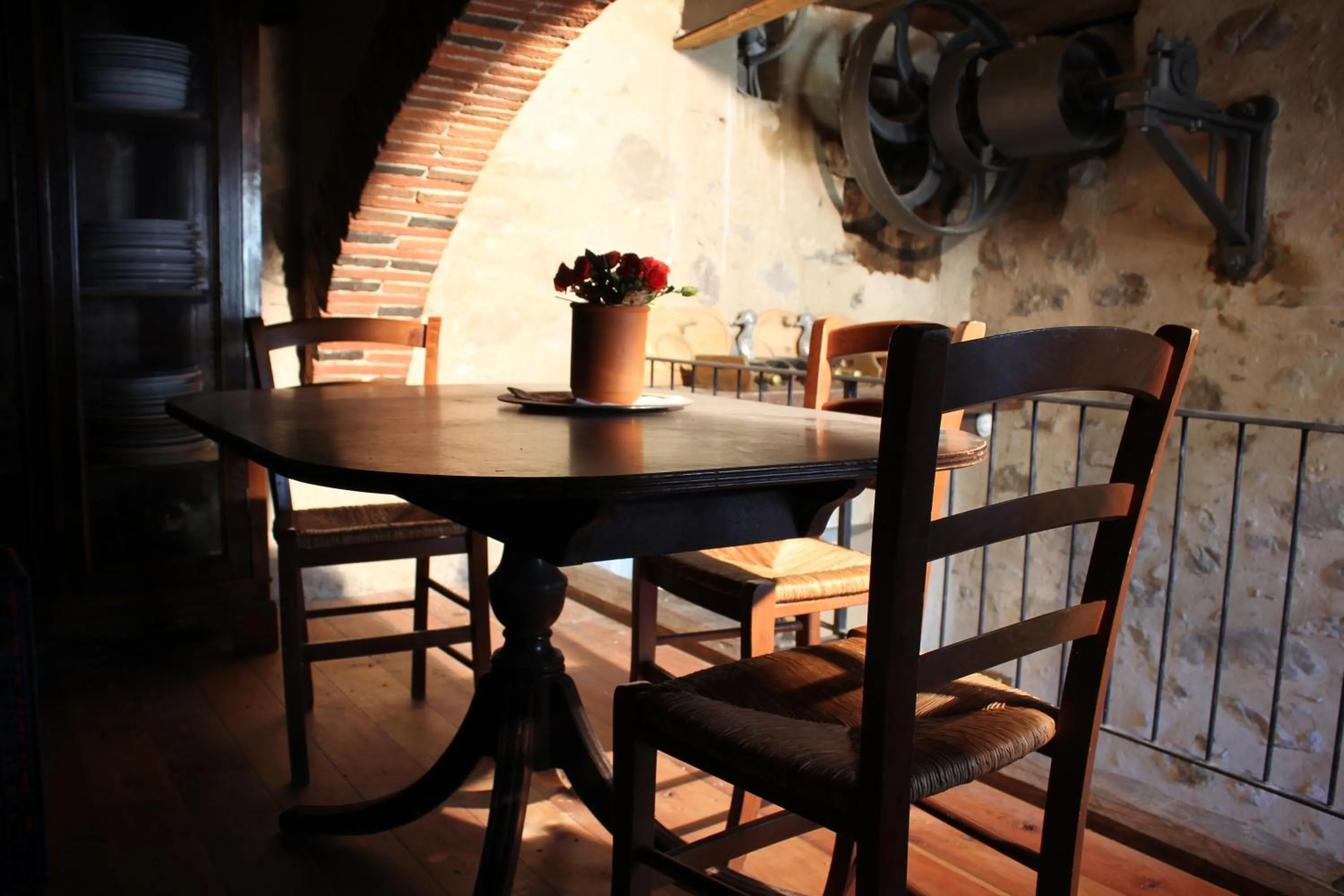 Decorative detail in Villaggio Albergo San Lorenzo e Santa Caterina