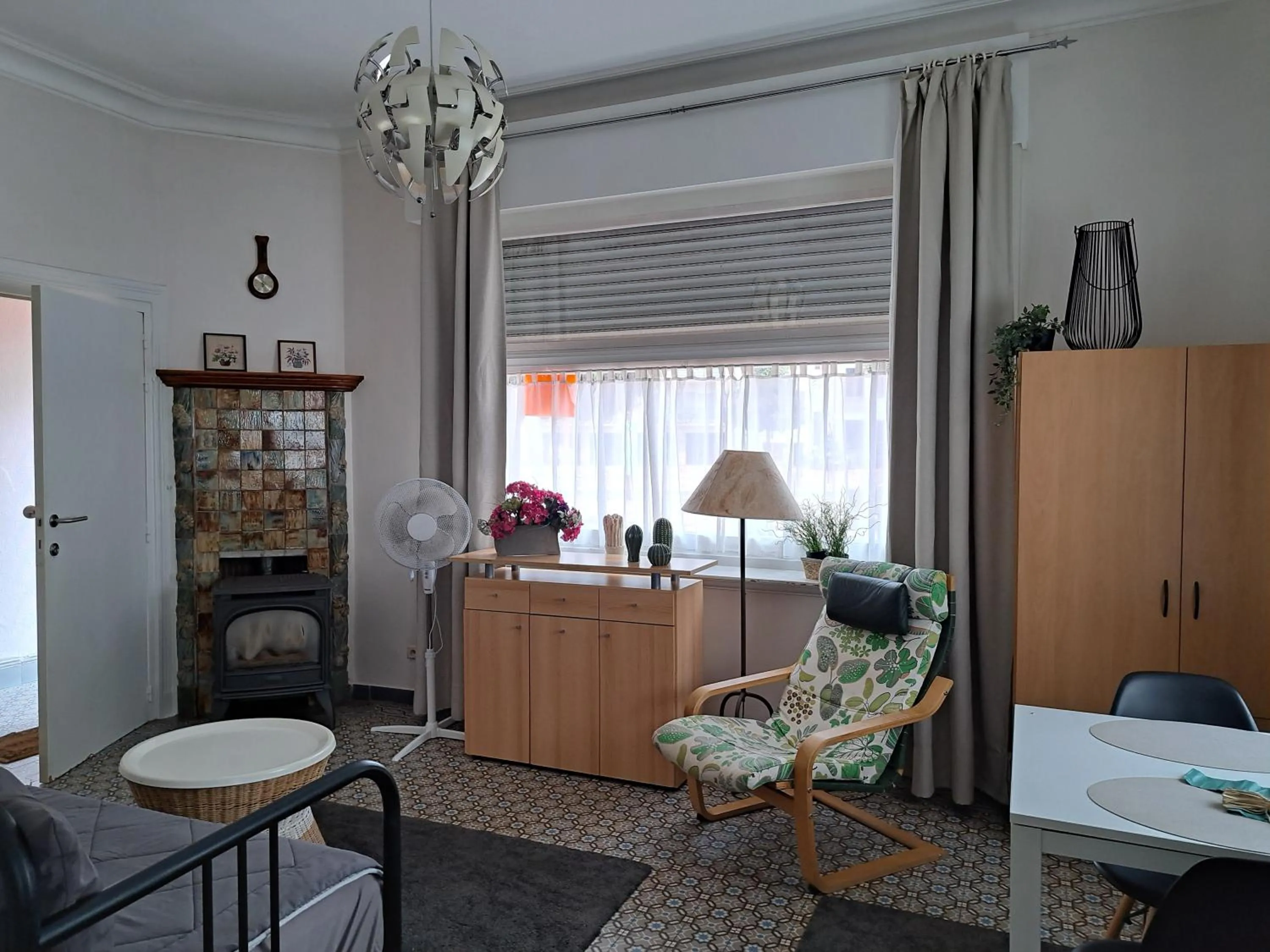 Bed in Apartment Descamps