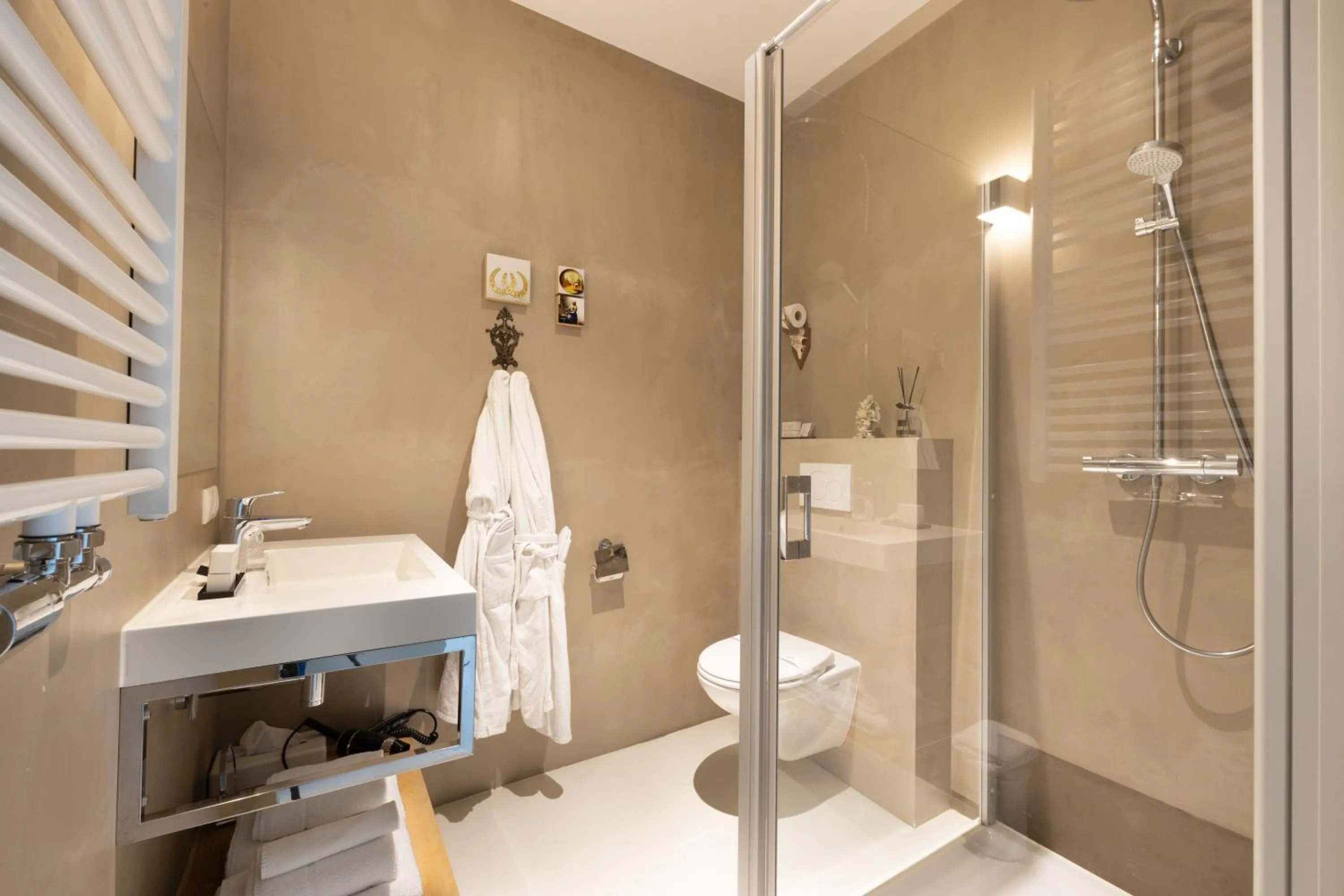 Shower in Boutique Hotel Goud En Zilver