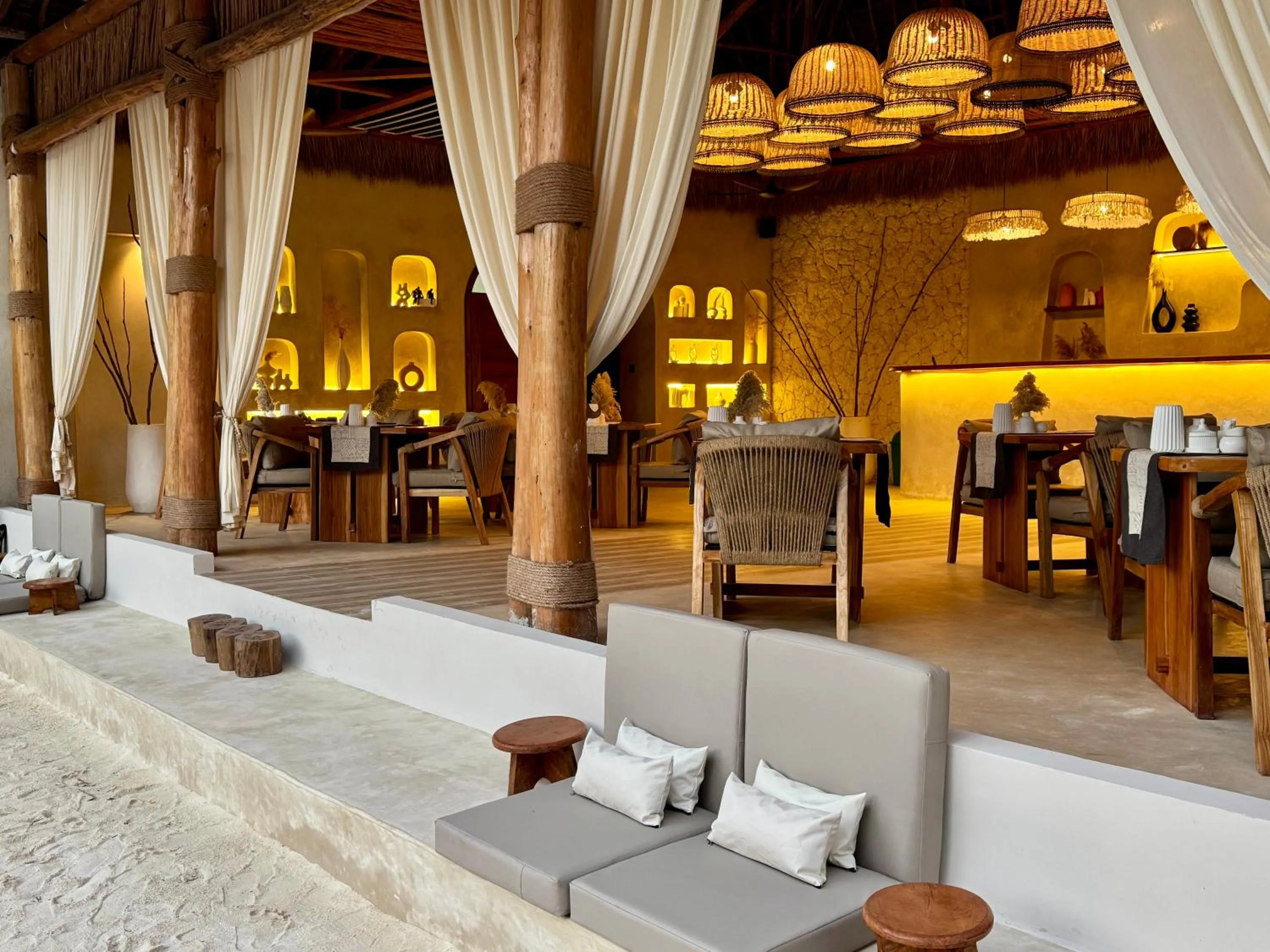Restaurant/places to eat in Kai Zanzibar Hotel and Spa