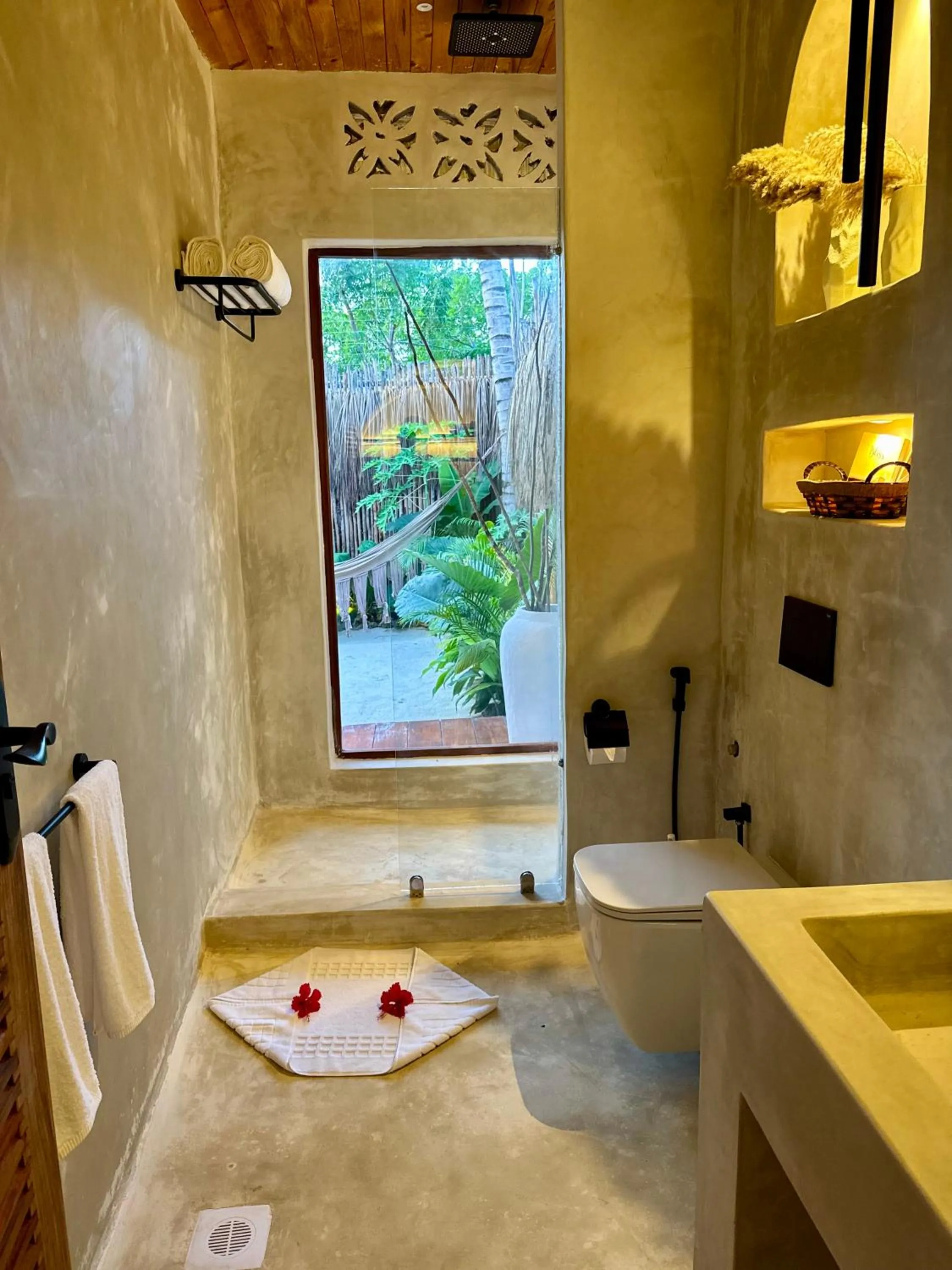 Shower in Kai Zanzibar Hotel and Spa