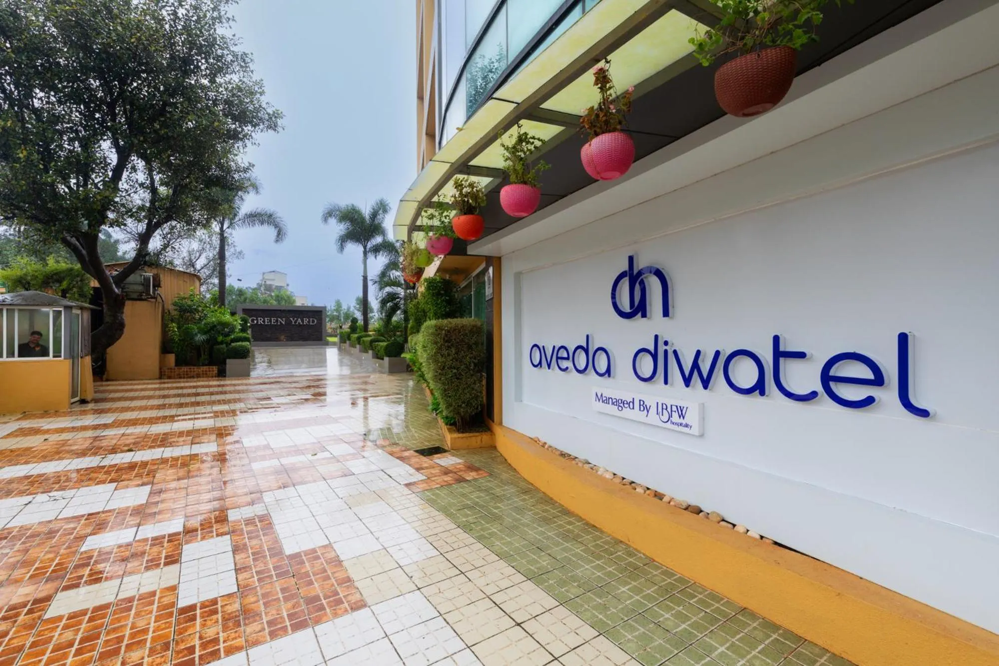 Property building in Aveda Diwatel