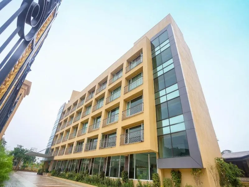 Property building in Aveda Diwatel