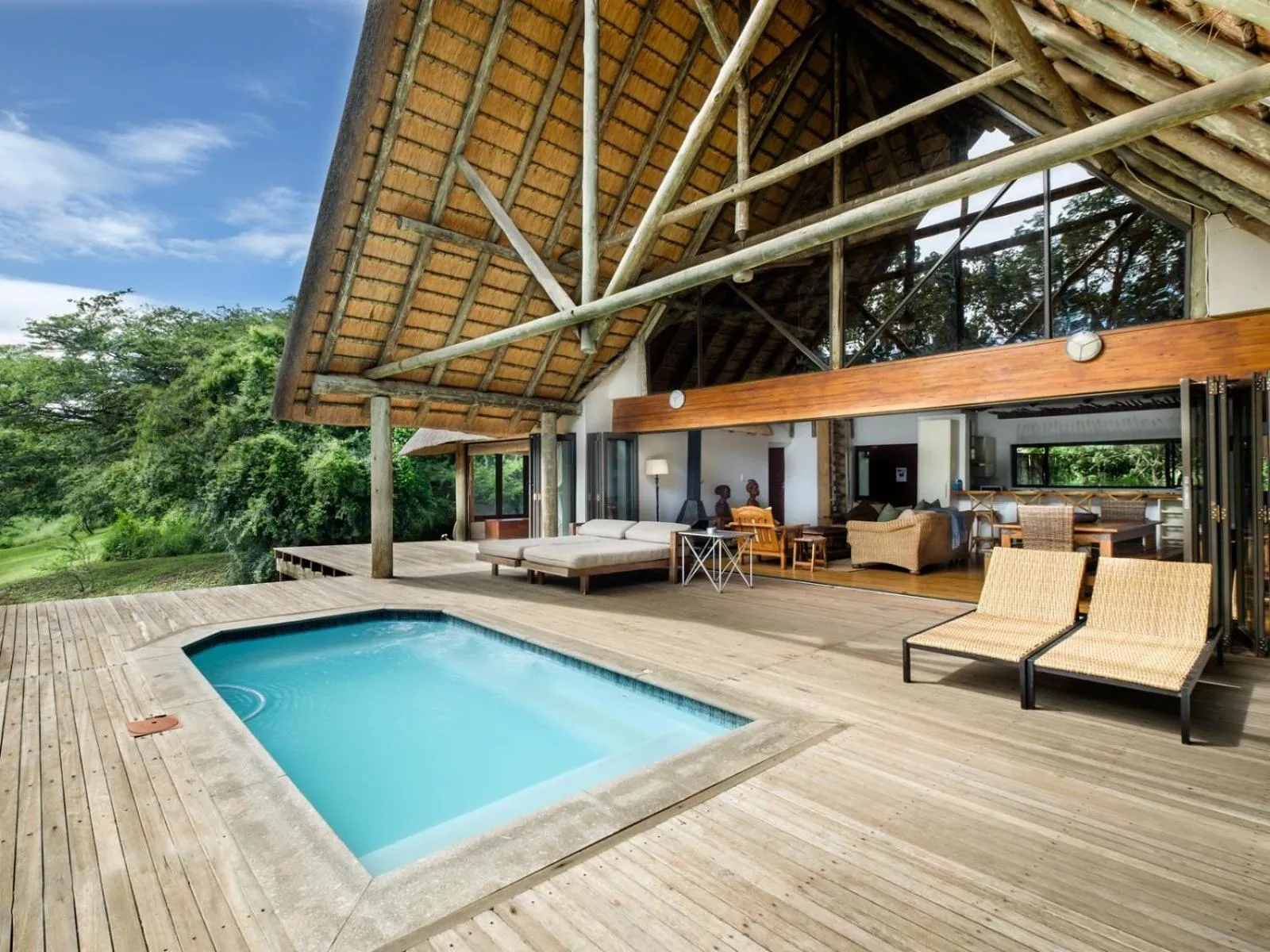 Property building in Rhino River Lodge