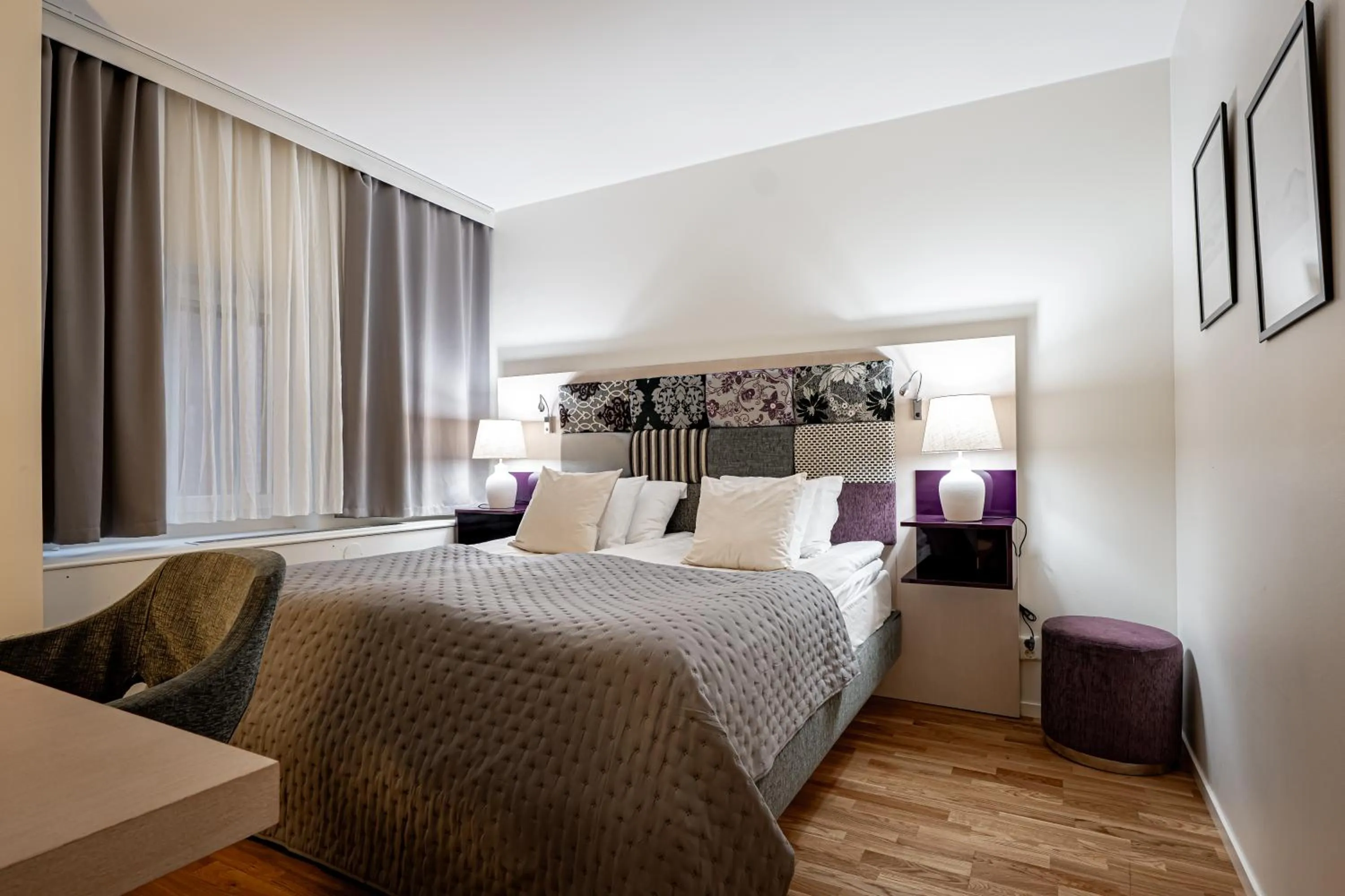 Bed in Injoy Premium Hotel Solna