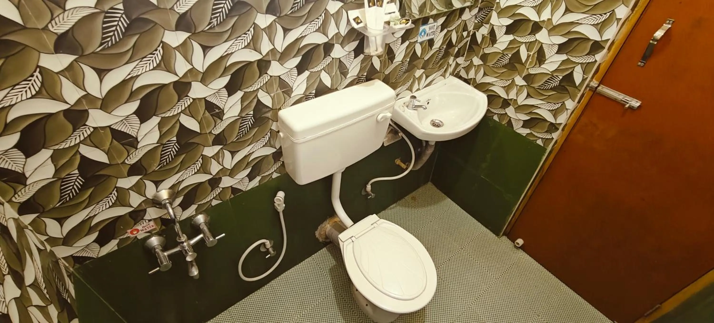 Toilet in Kodai Hillscape