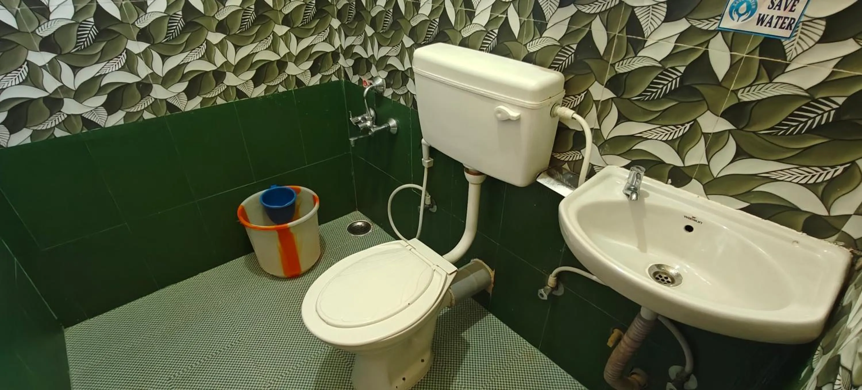 Toilet in Kodai Hillscape