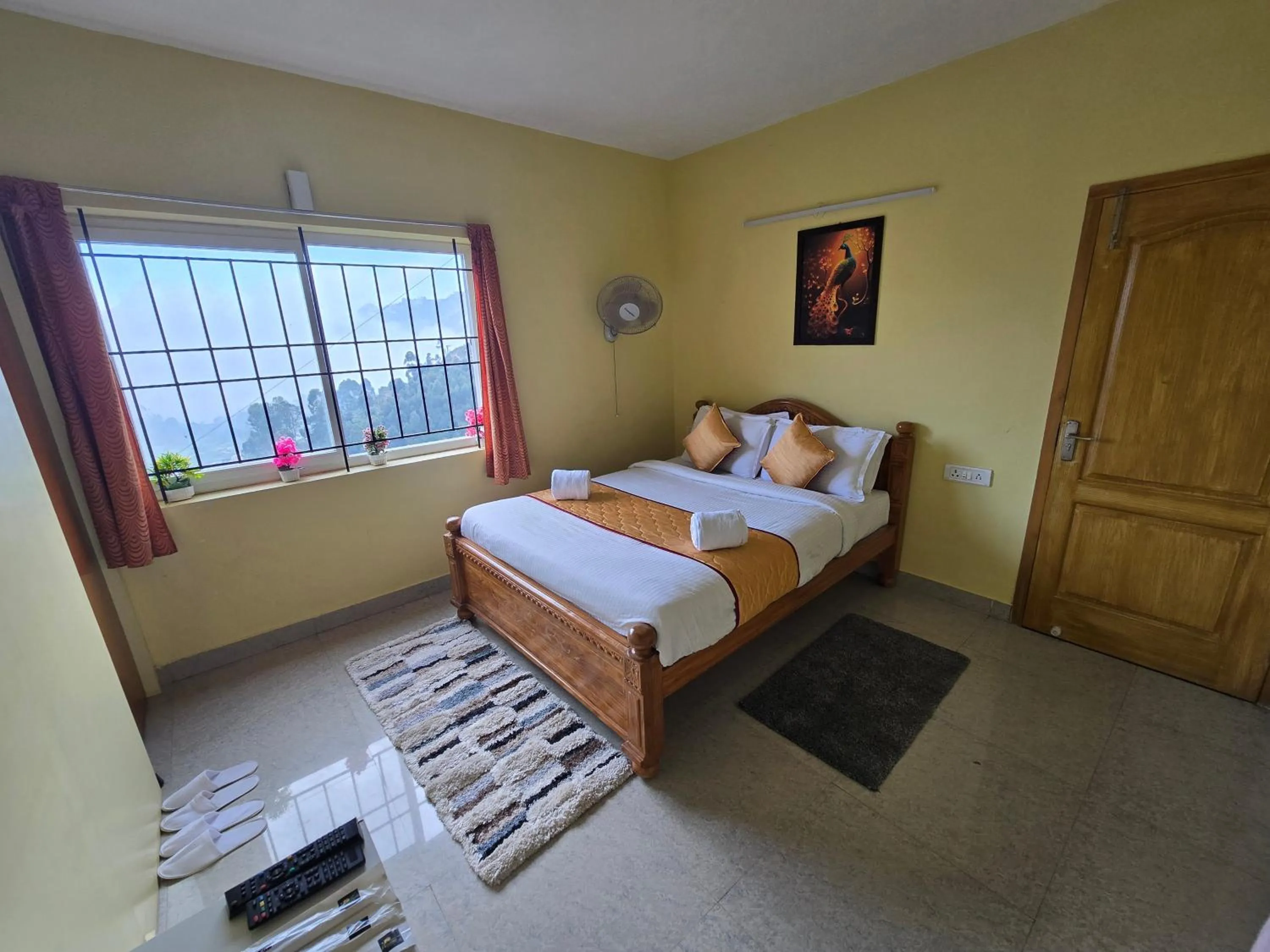 Bed in Kodai Hillscape