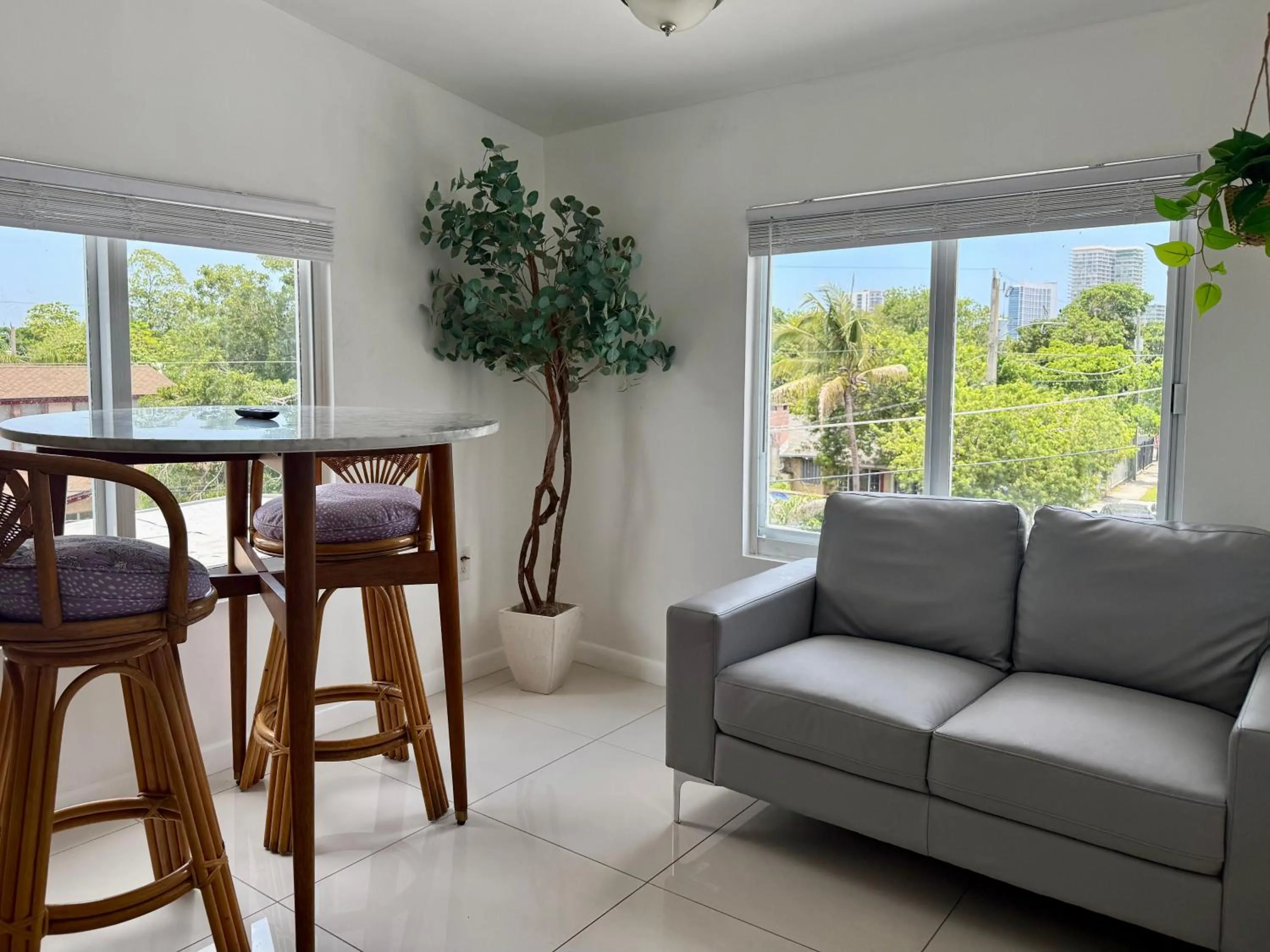 Dining area in Renzzi Villas