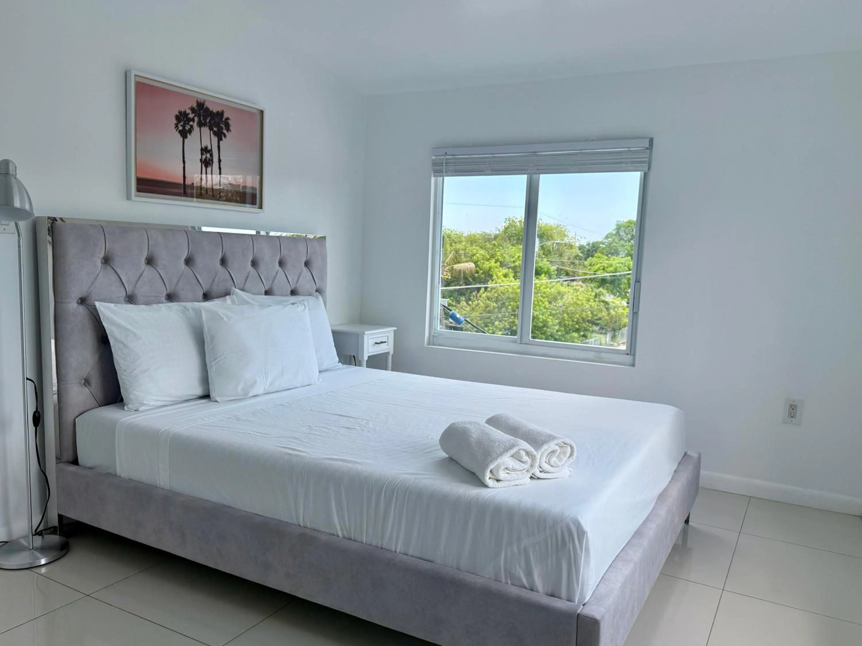 Bed in Renzzi Villas