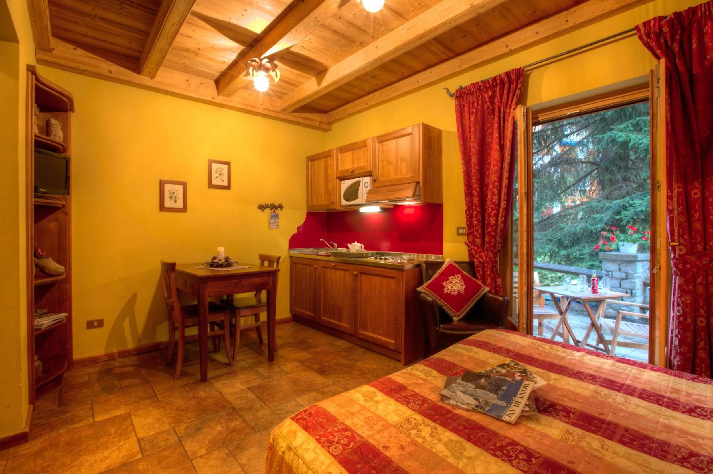 Bedroom, Bed in B&B Residence Checrouit