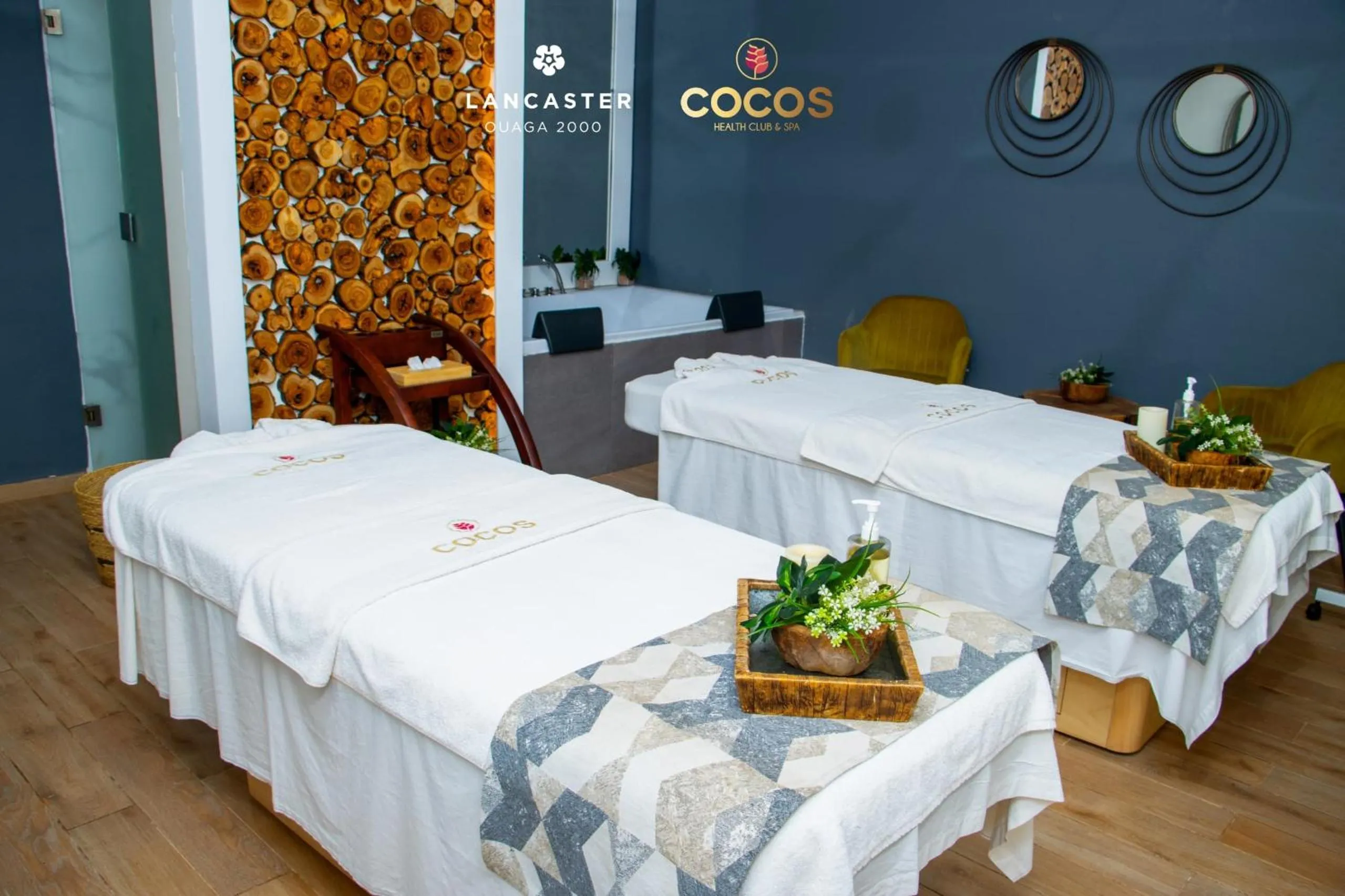 Spa and wellness centre/facilities, Bed in Lancaster Ouaga 2000