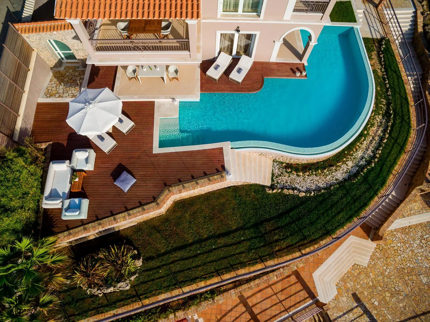 Balcony/Terrace in Pictures Suites