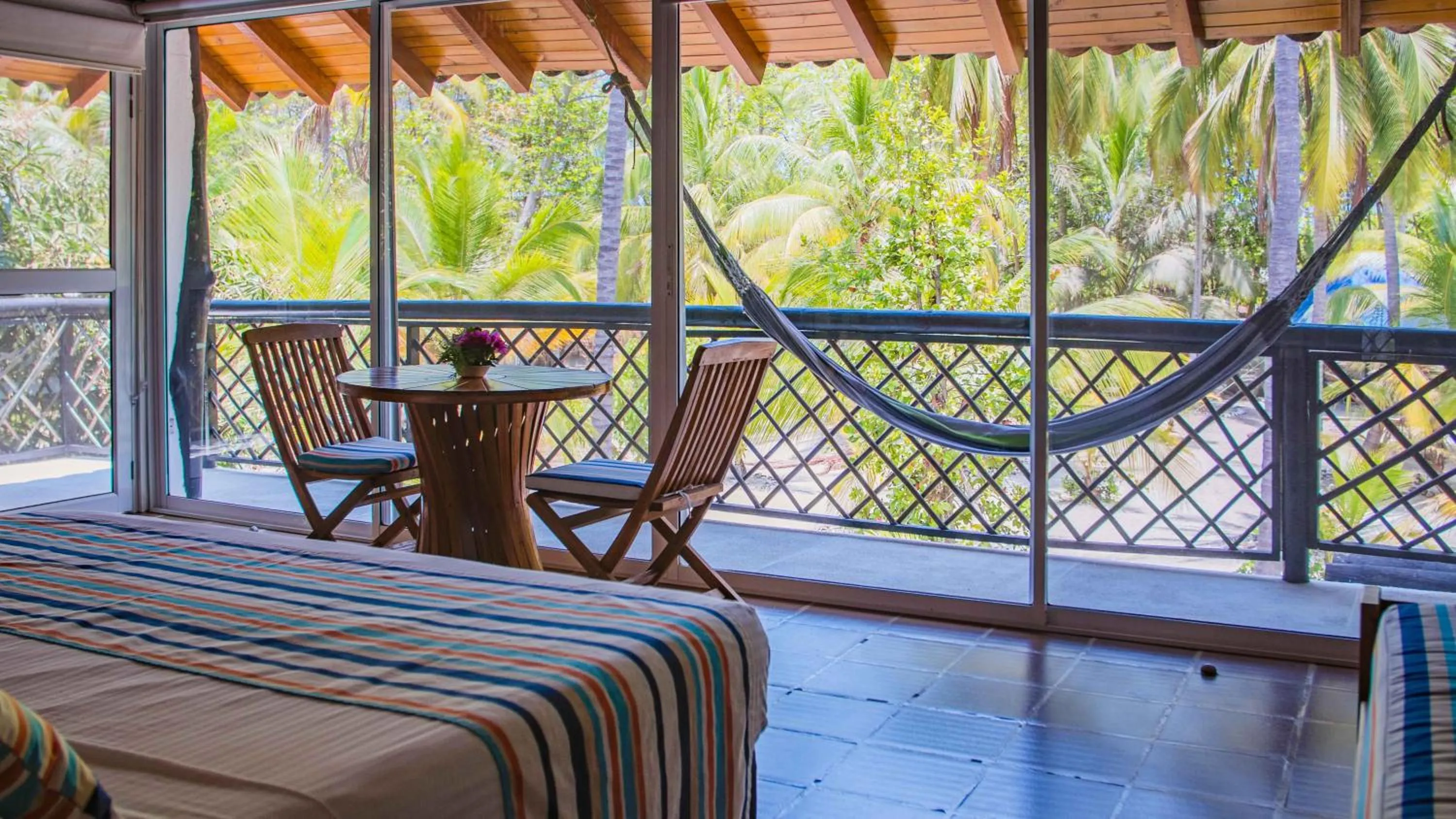 Garden view in La Mar de Bien Tayrona
