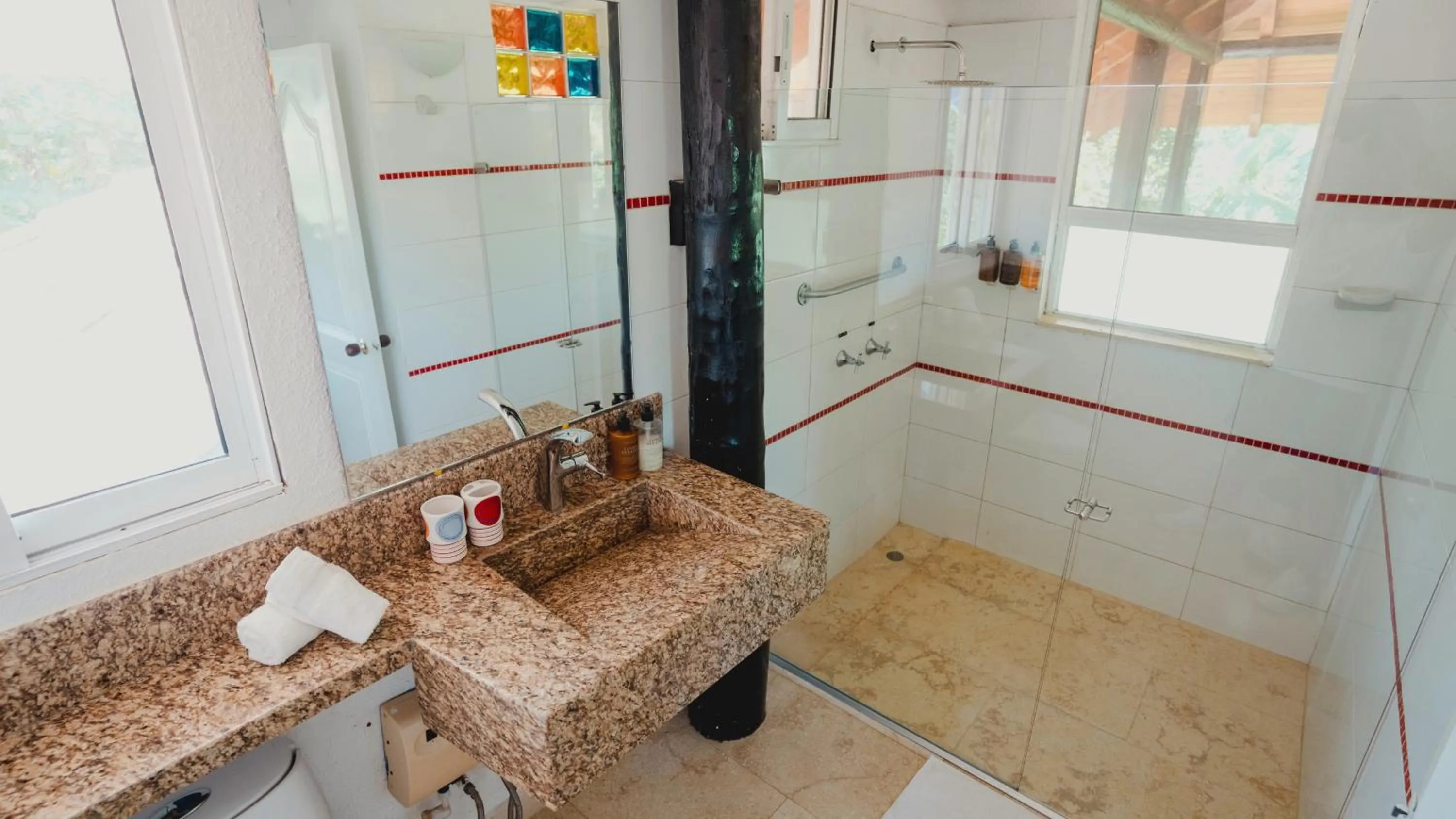 Bathroom in La Mar de Bien Tayrona