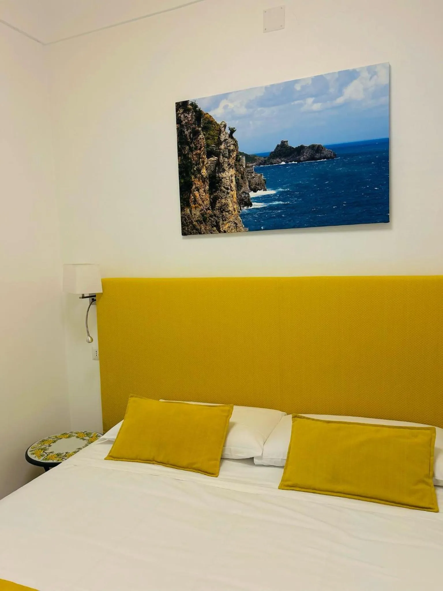 Bed in Locanda Costa D'Amalfi