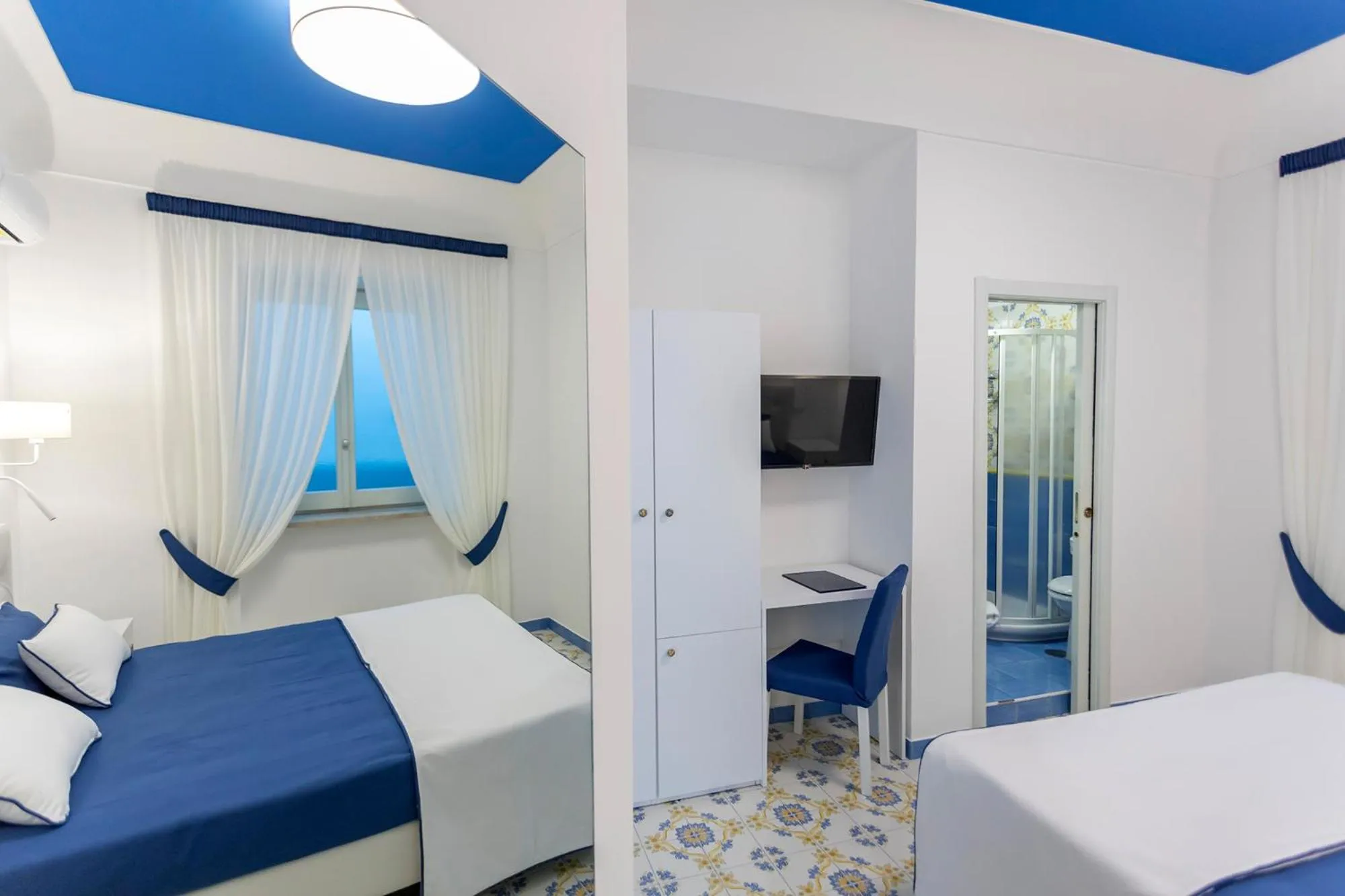 Bed in Locanda Costa D'Amalfi